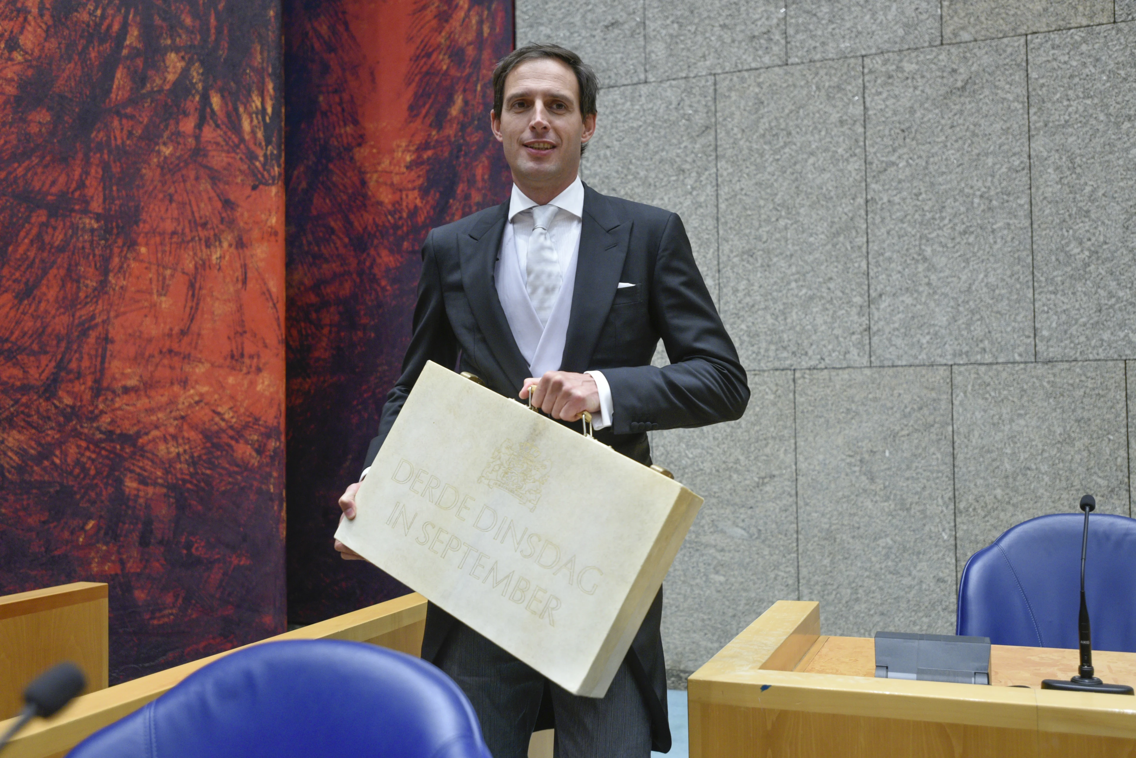 Miljoenennota traditioneel uitgelekt: volgend jaar lastenverlichting voor burgers