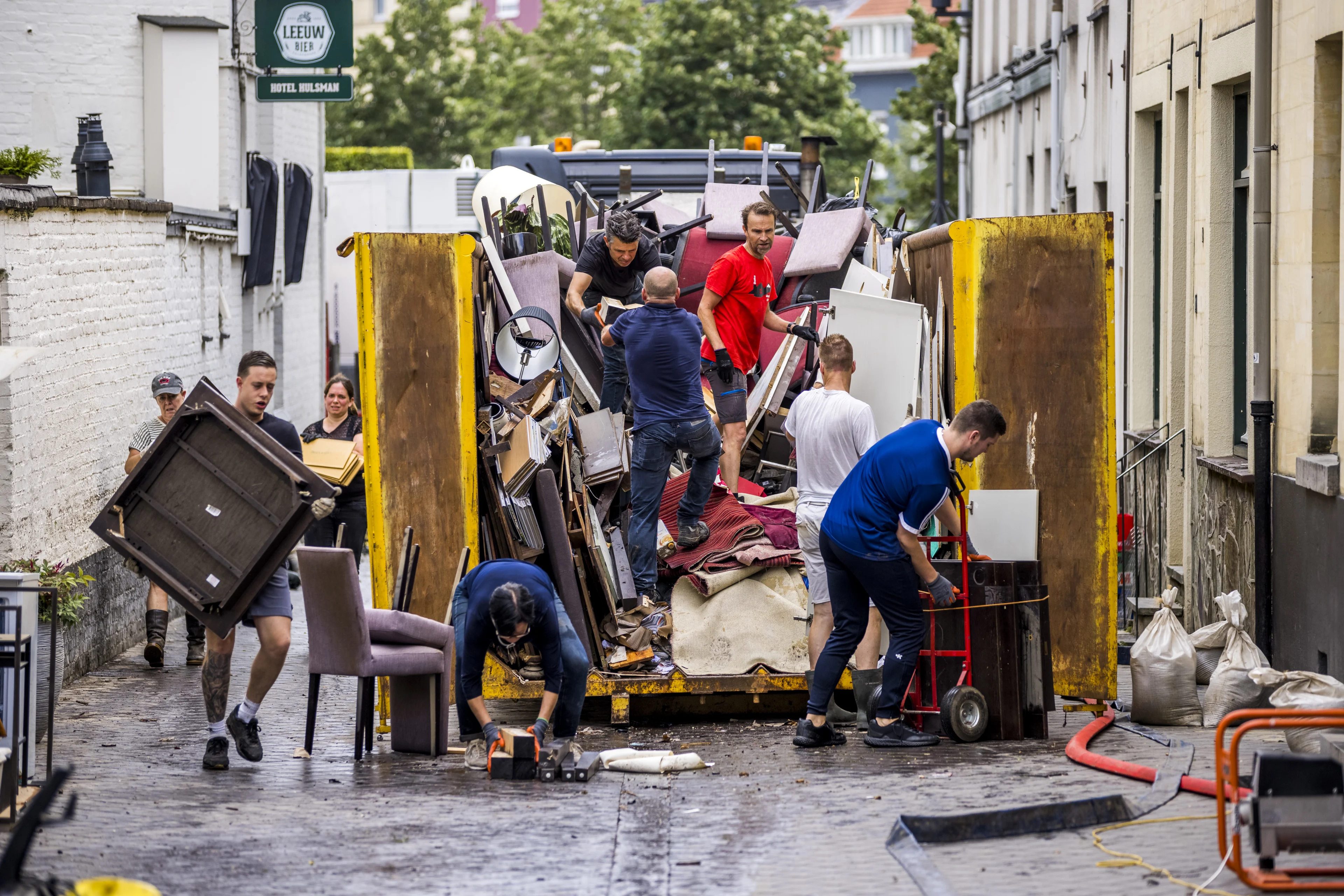 WATERSNOOD | Al 3 miljoen op Giro 777 opgehaald voor gedupeerden in Limburg