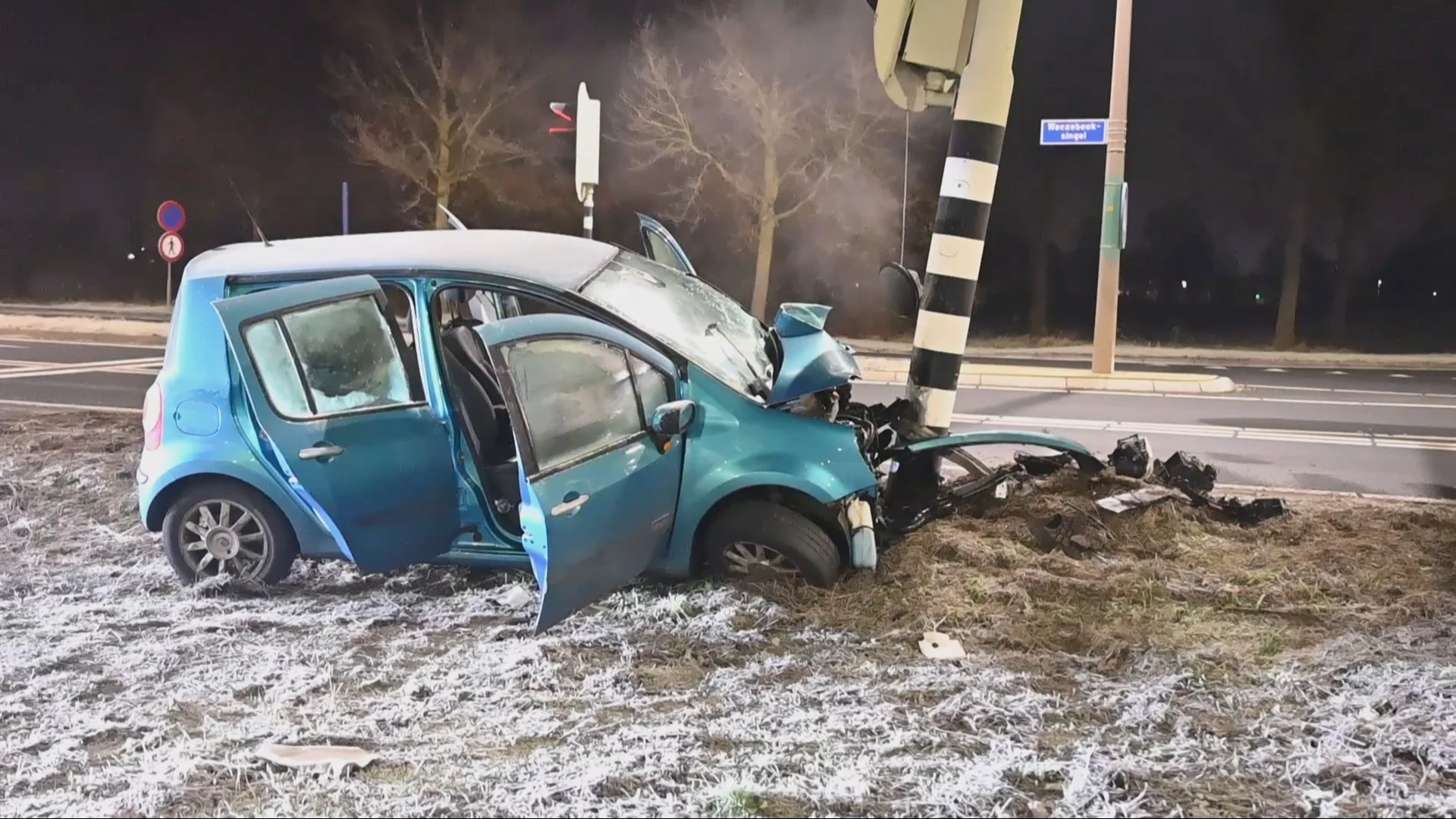 Dode en gewonde door verkeersongeluk in Arnhem