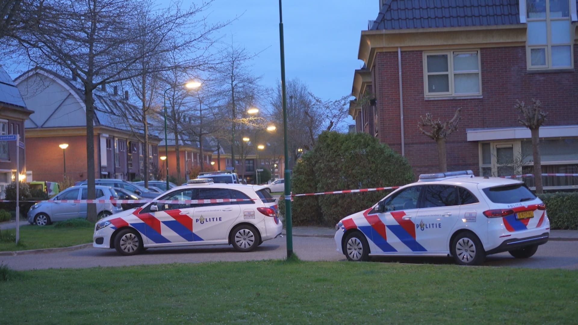 Buurt geschokt na dodelijke schietpartij Houten, geen informatie over dader