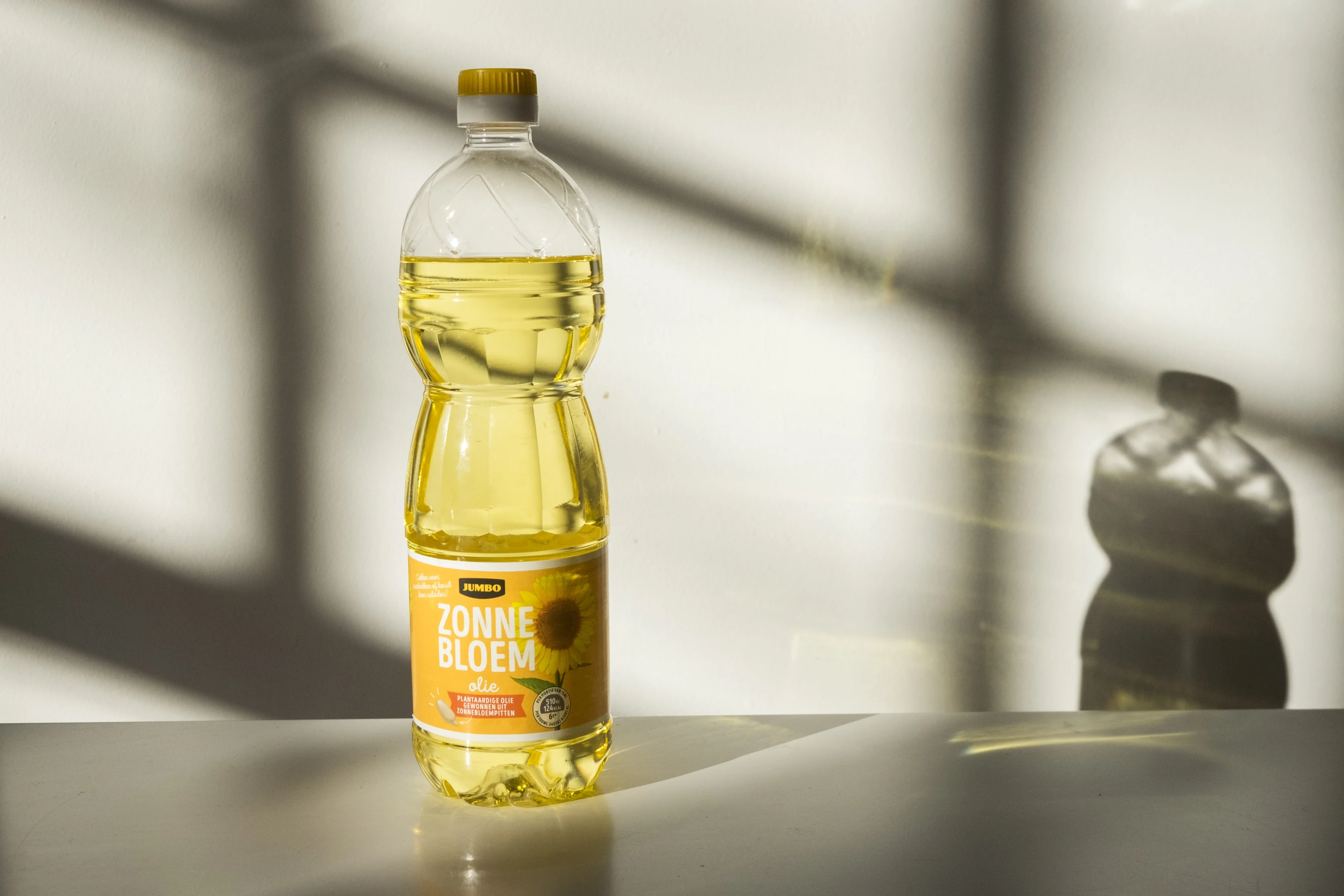 Meel en zonnebloemolie op rantsoen, hogere rekening bij de bakker