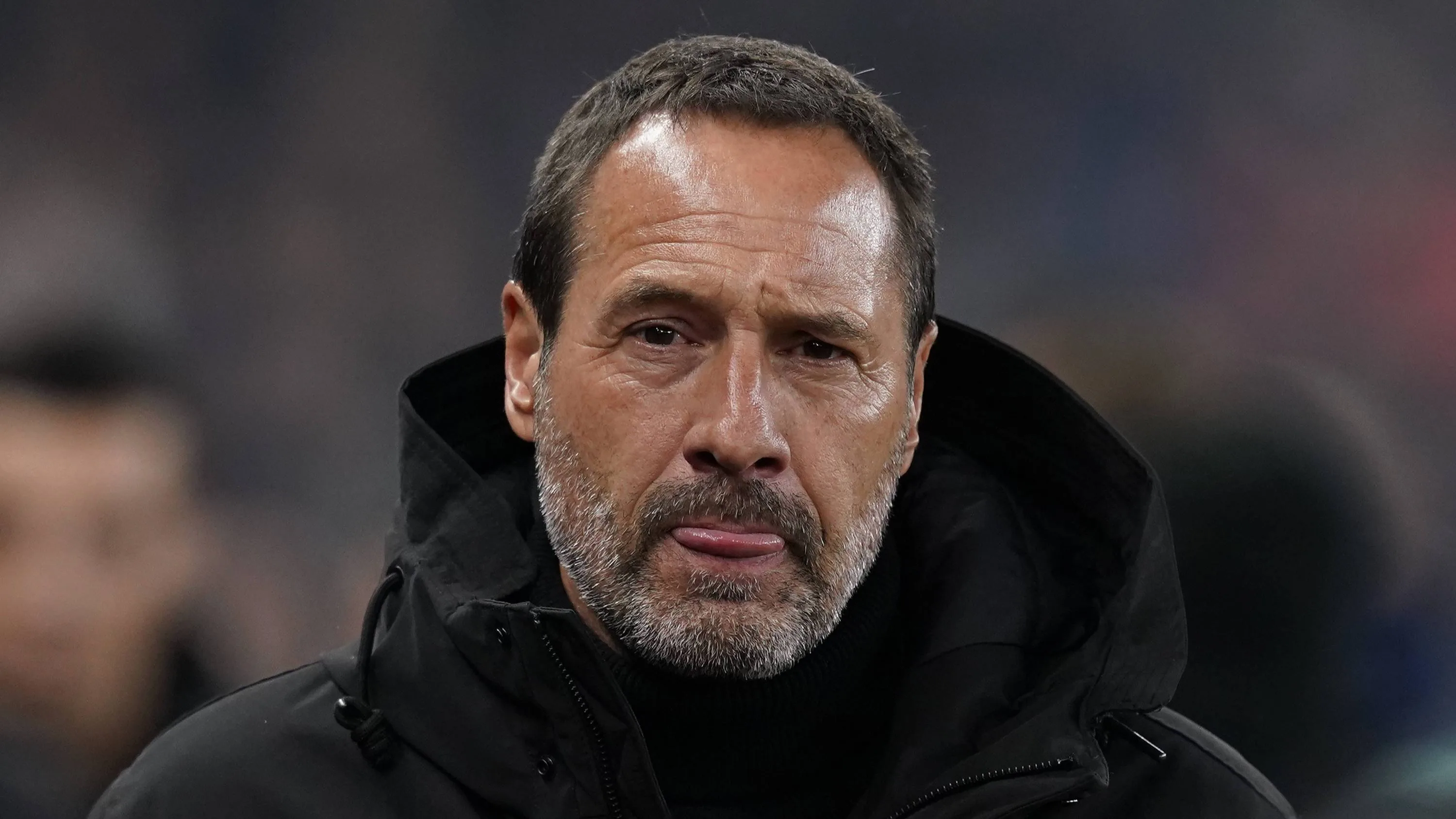 Van 't Schip stopt aan einde seizoen als hoofdtrainer Ajax