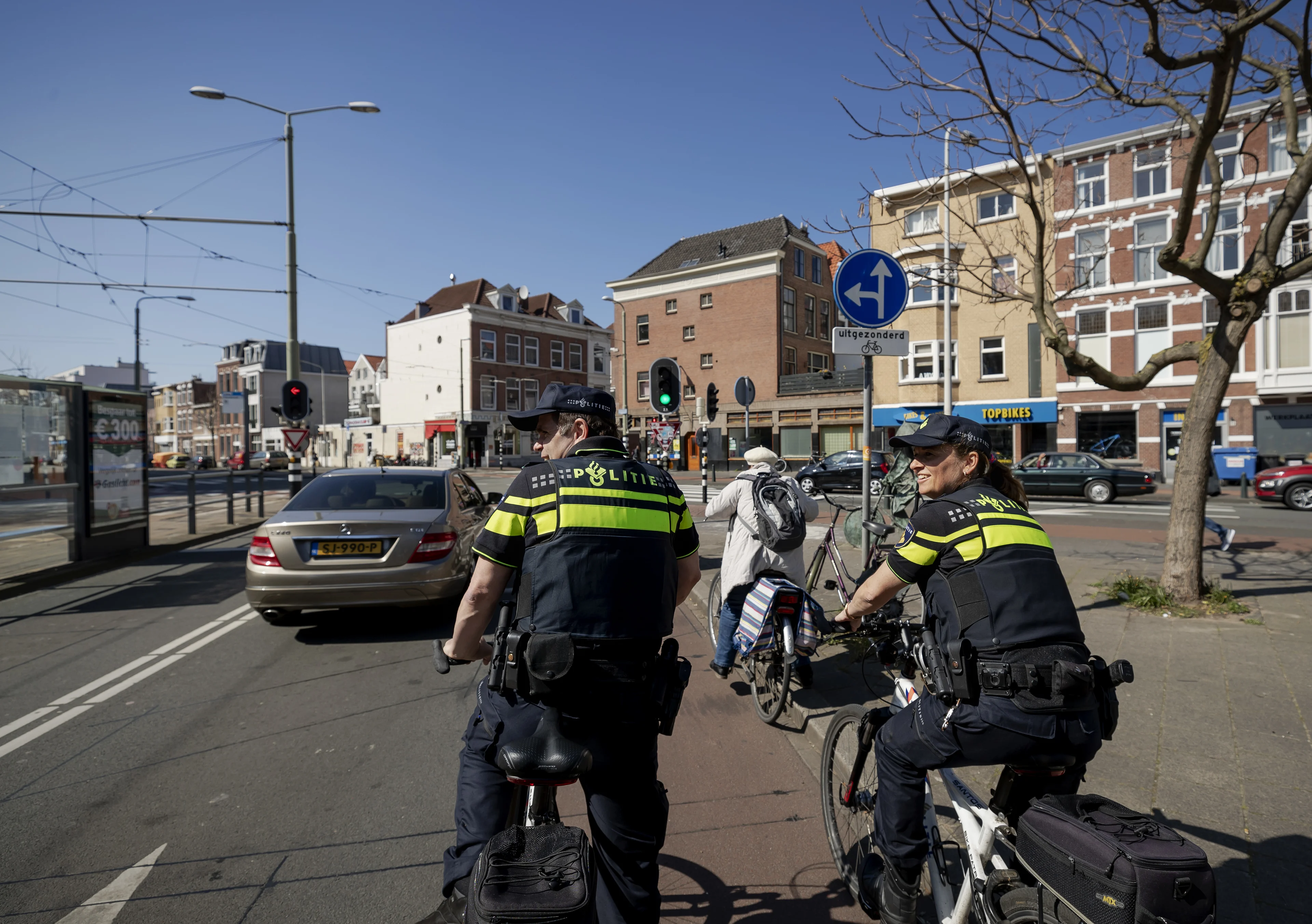 Wijkagenten steeds meer tijd kwijt aan noodhulp: 'Zorgwekkende ontwikkeling'