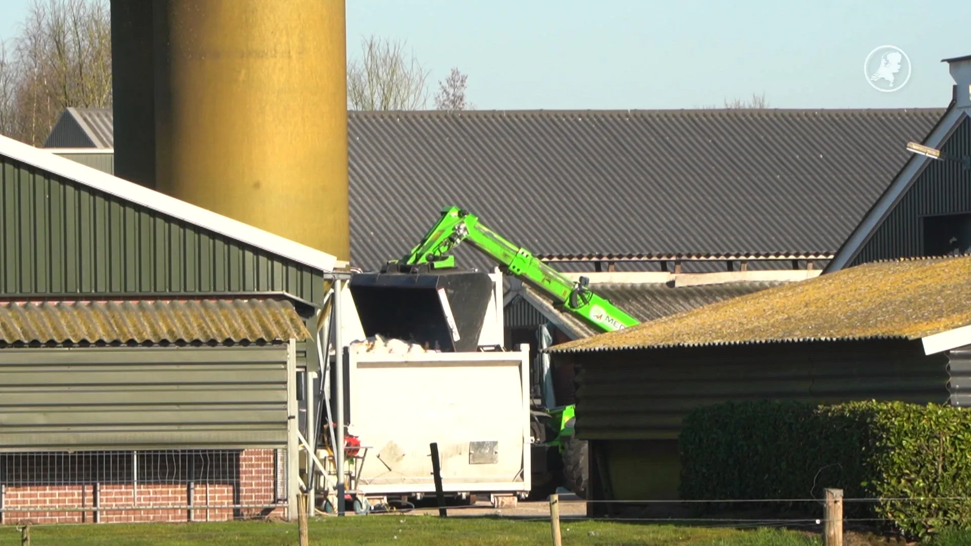Vogelgriep op kalkoenboerderij in Putten: 27.000 dieren geruimd