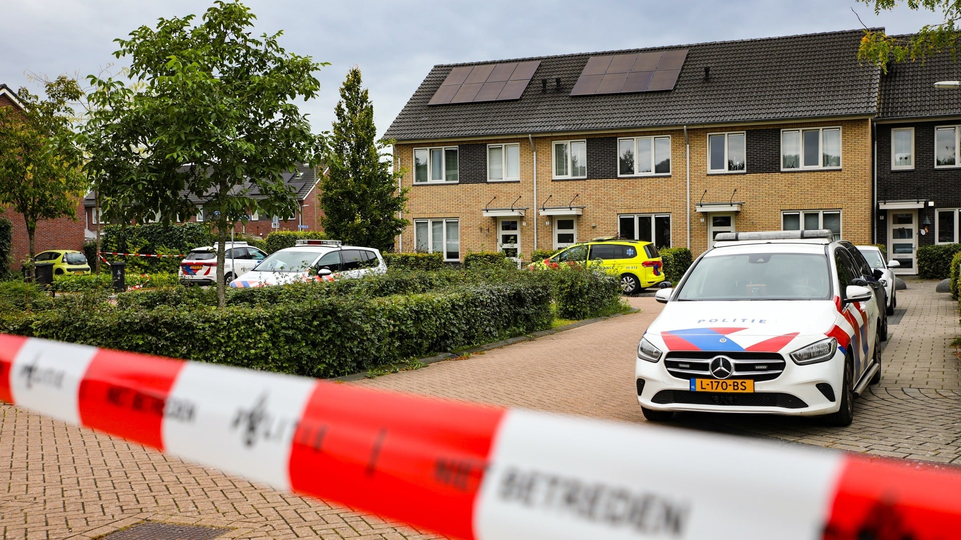 Dode en gewonde gevonden in woning Eerbeek