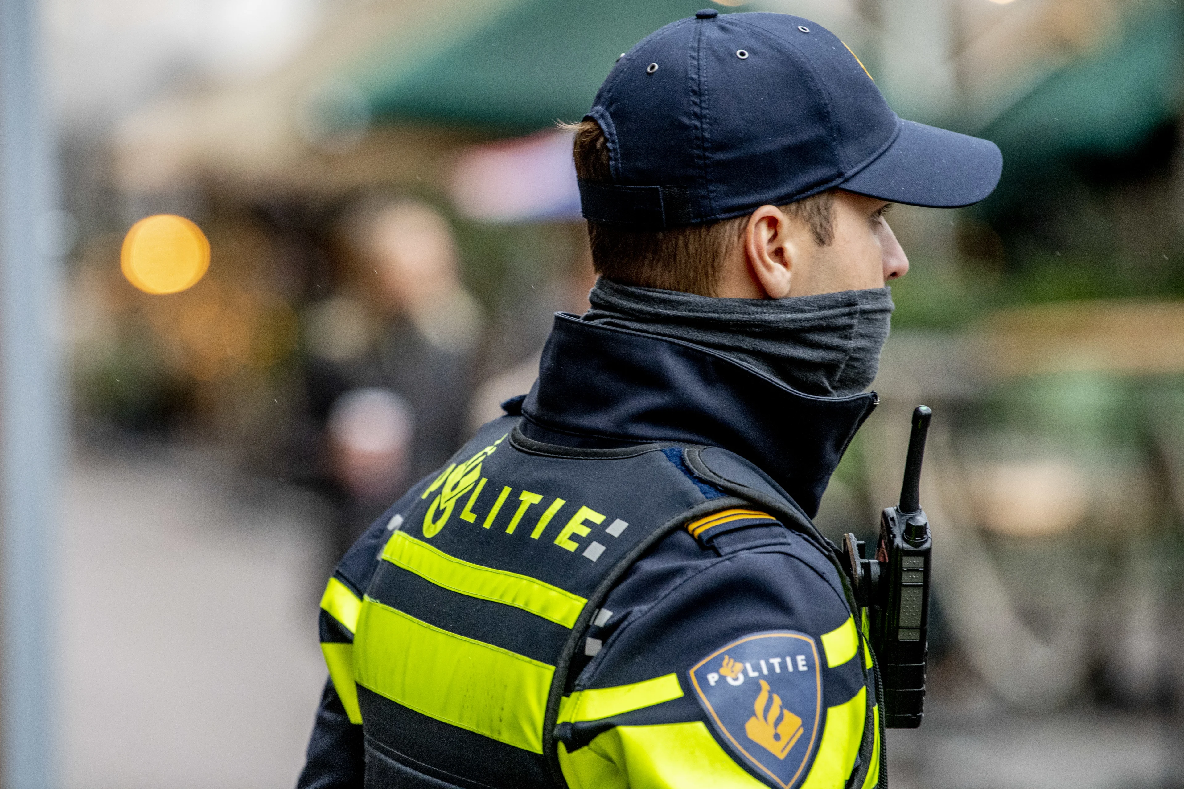 Valse aangiftes van straatroven in Amsterdam: fraudeurs streken duizenden euro's op