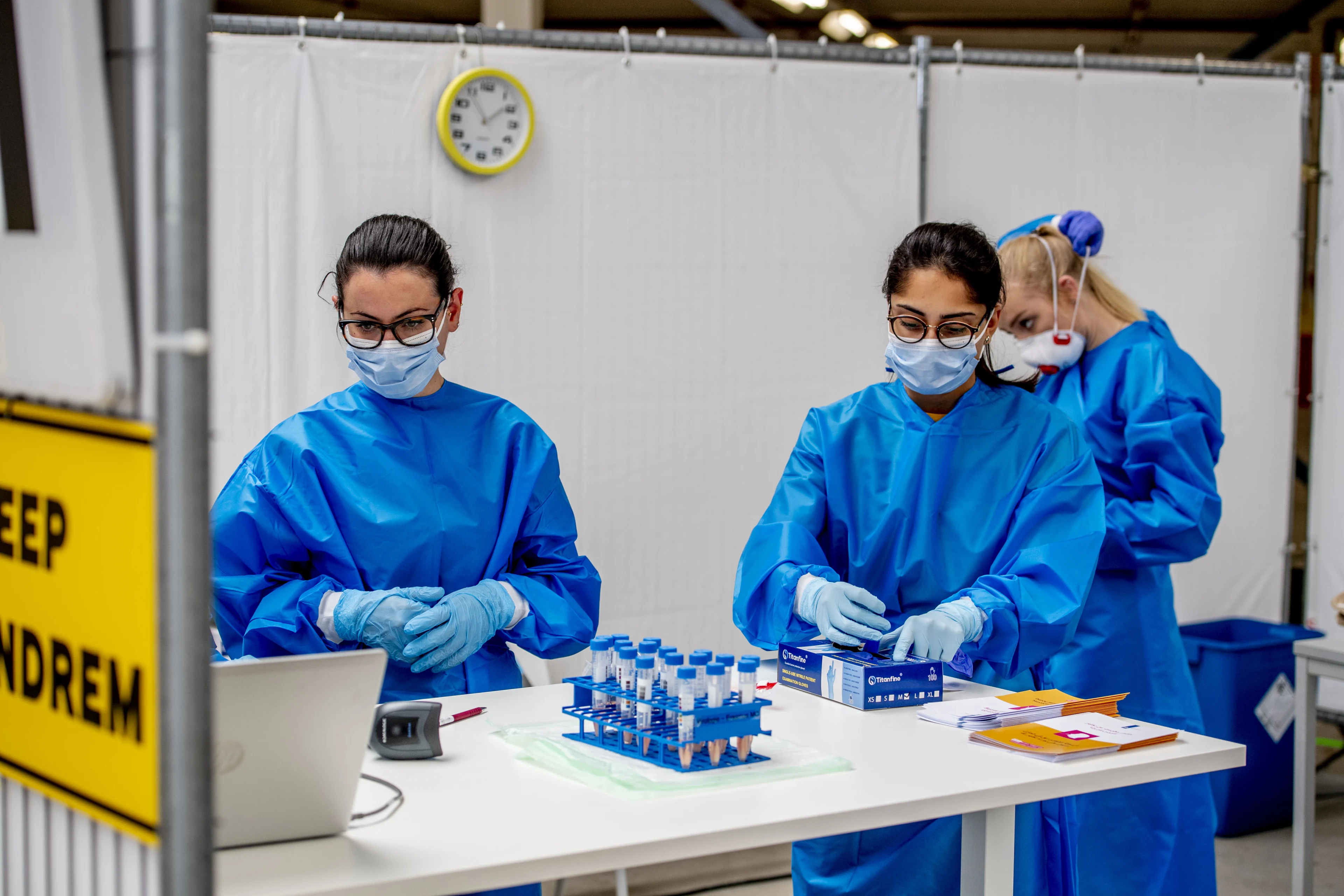 GGD Amsterdam beperkt contactonderzoeken vanwege drukte