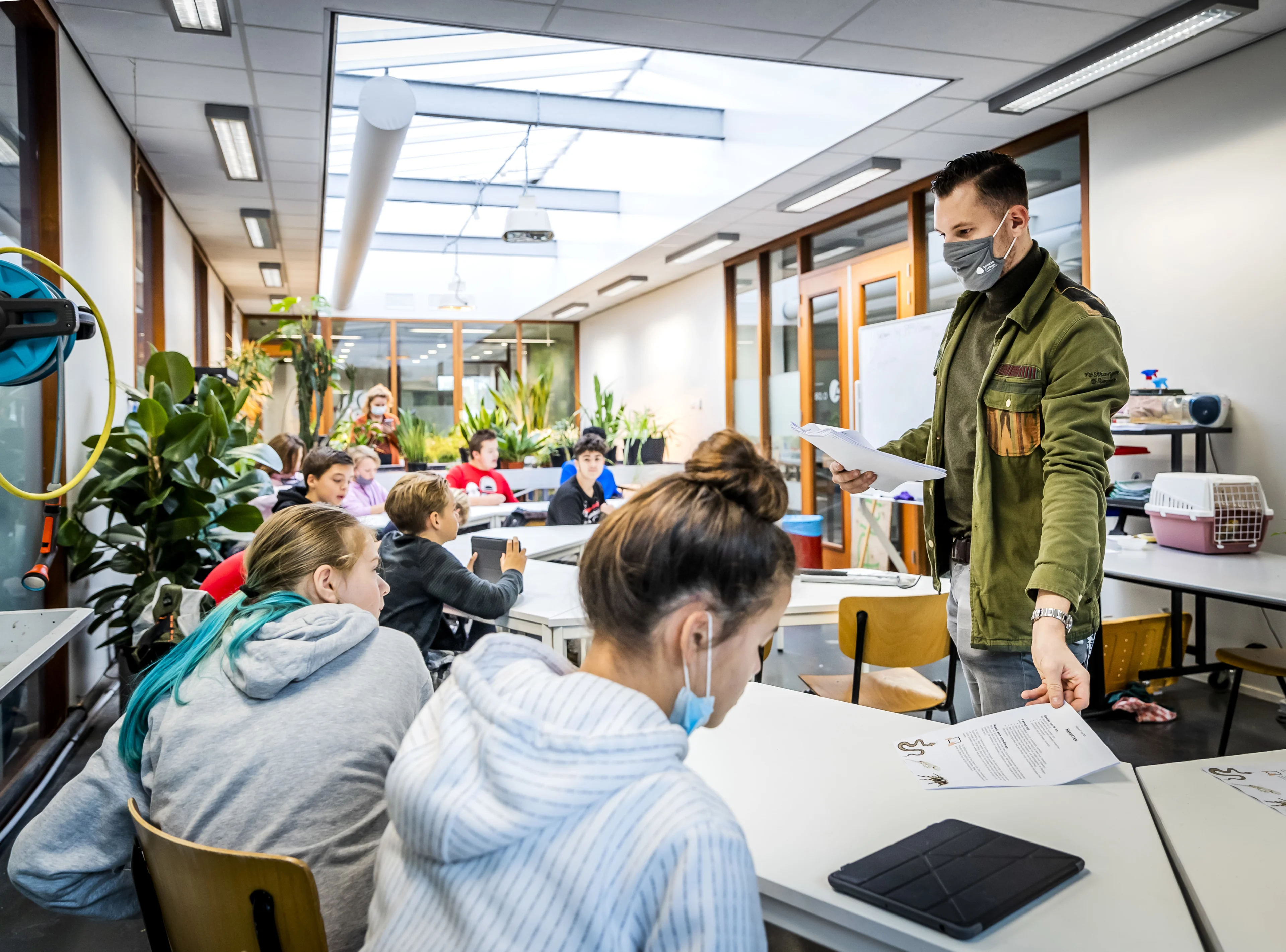 Meerderheid Nederlanders wil langere kerstvakantie voor middelbare scholen