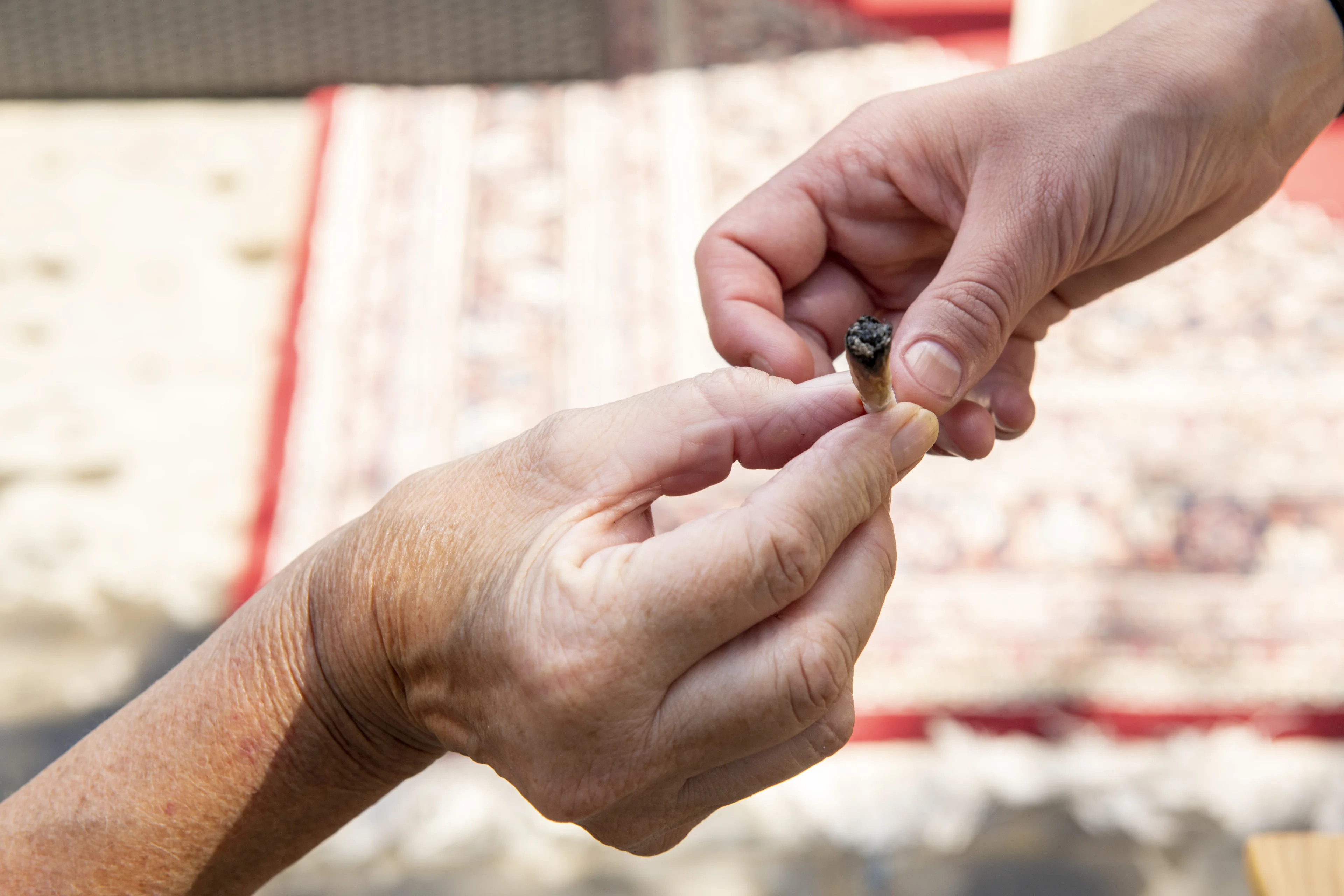 Toch geen verbod op gebruik softdrugs op straat in avond en nacht