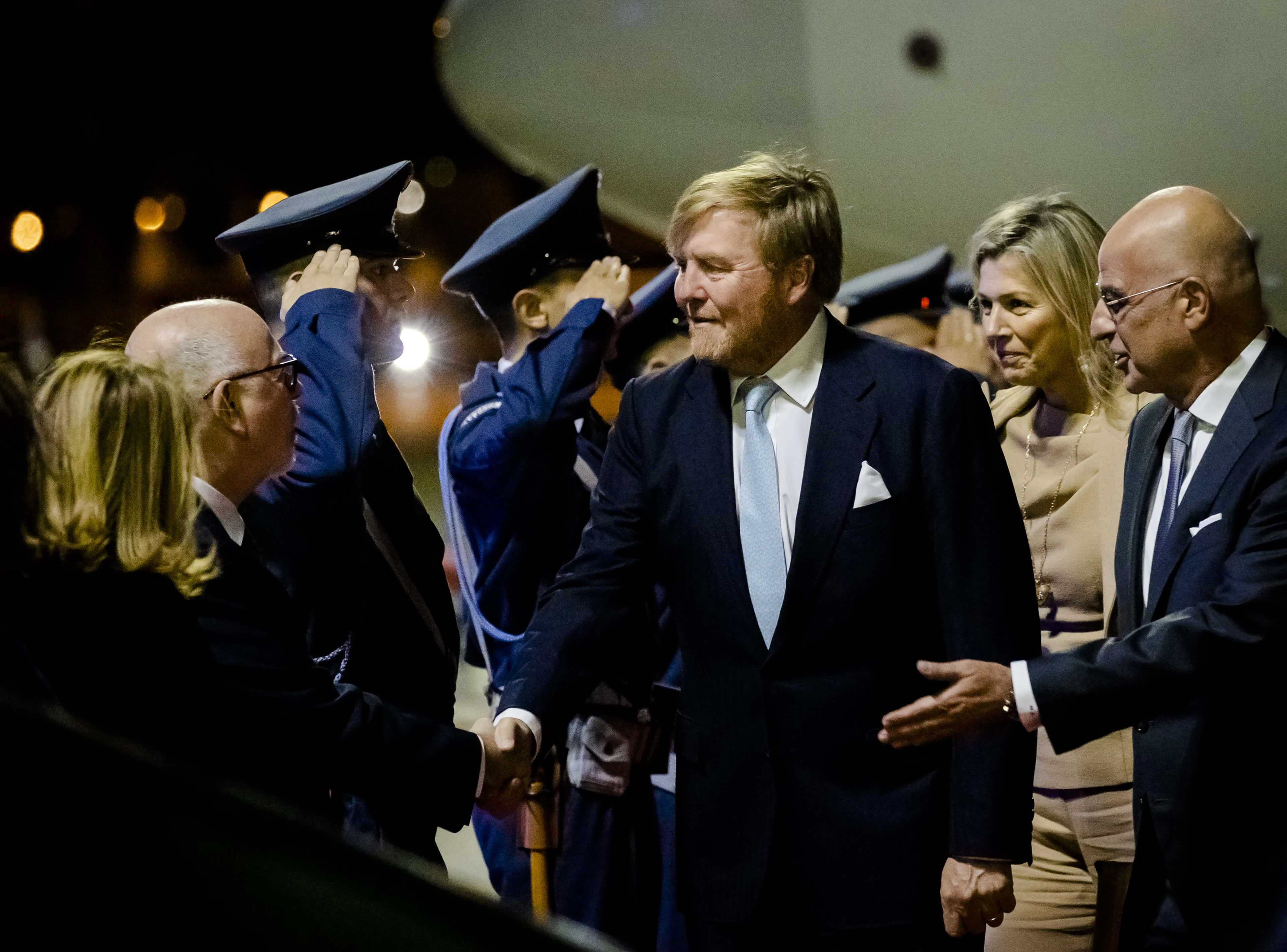 Koningspaar aangekomen in Griekenland voor driedaags staatsbezoek