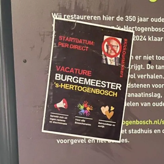 Stadhuis Den Bosch beplakt met vacatures na omstreden uitspraak burgemeester
