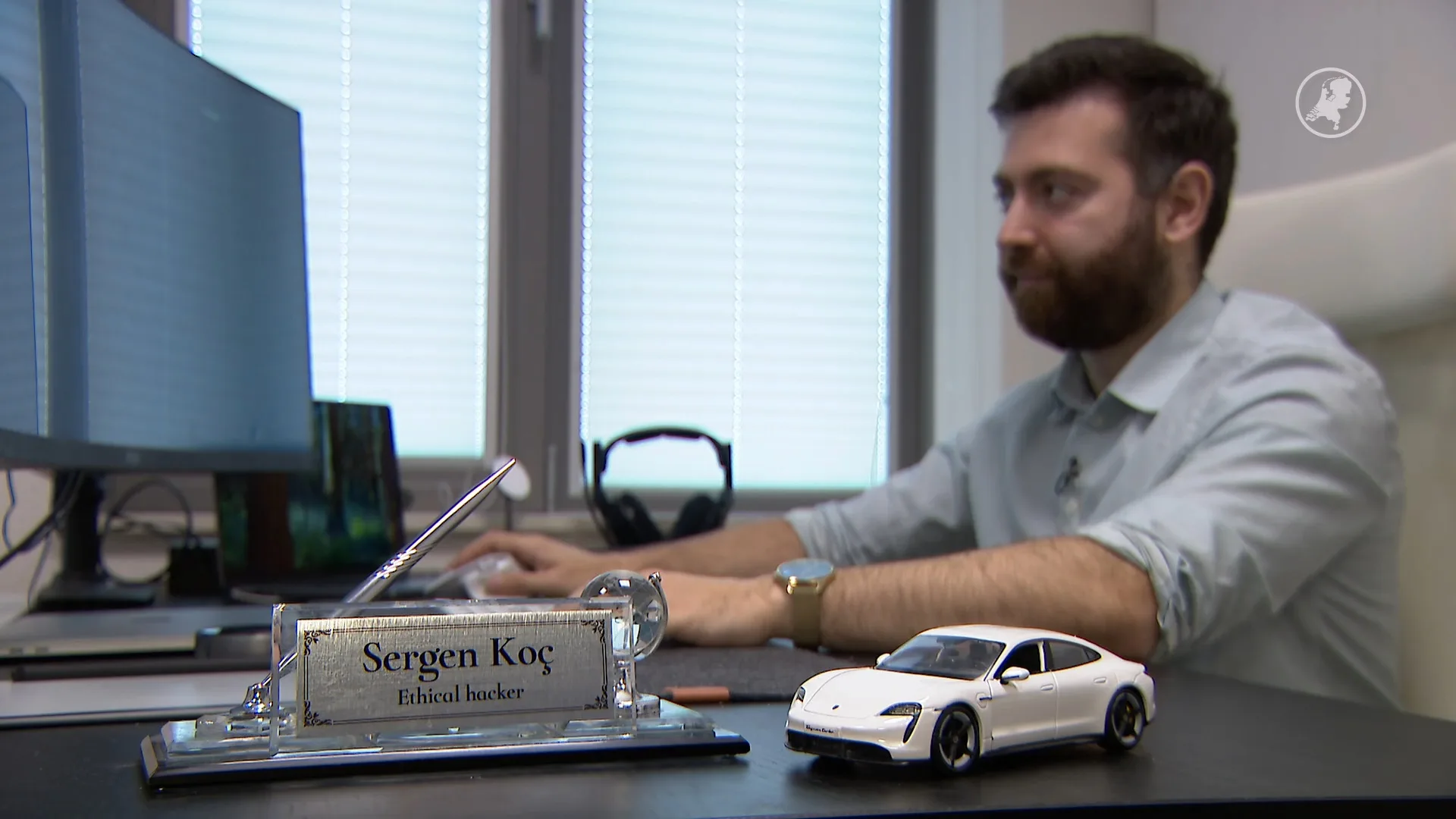 Apple betaalt hacker Sergen uit Almelo megabedrag na vinden lek