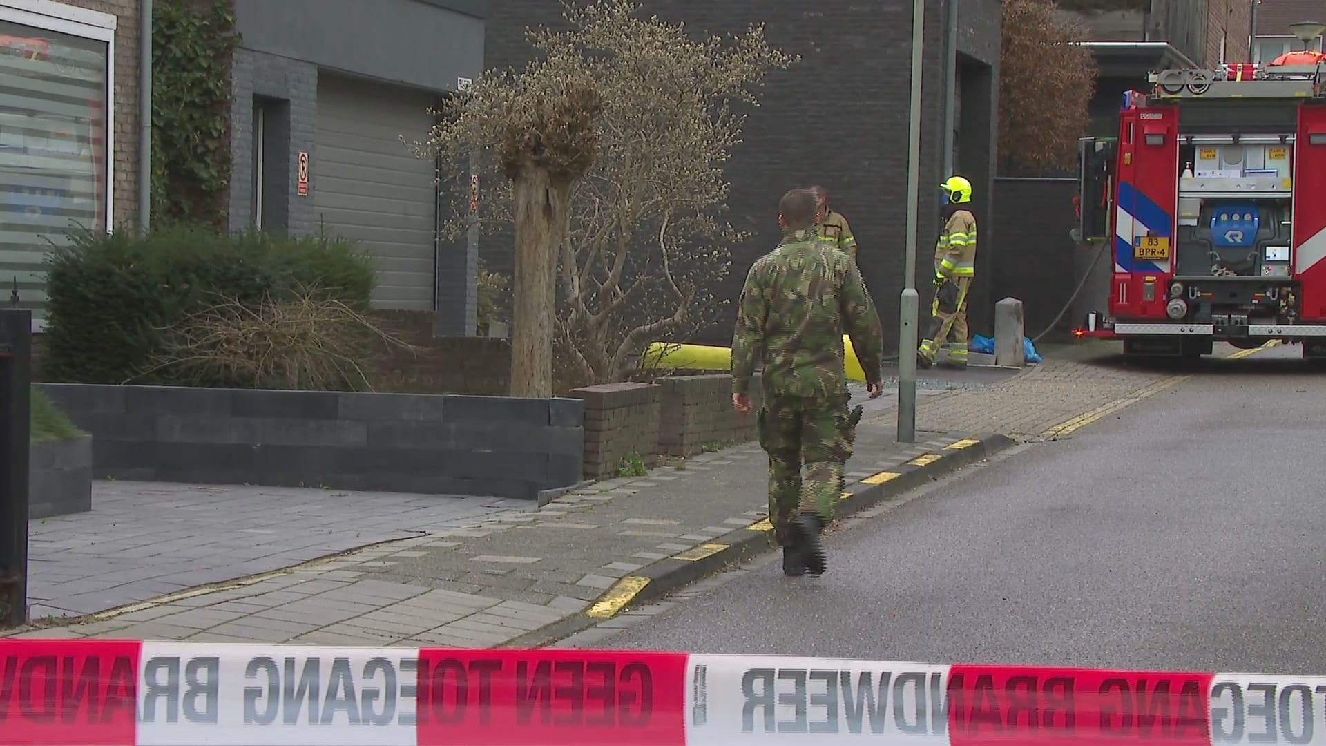 Auto vol mogelijke explosieven gevonden in Geleen: tientallen huizen ontruimd