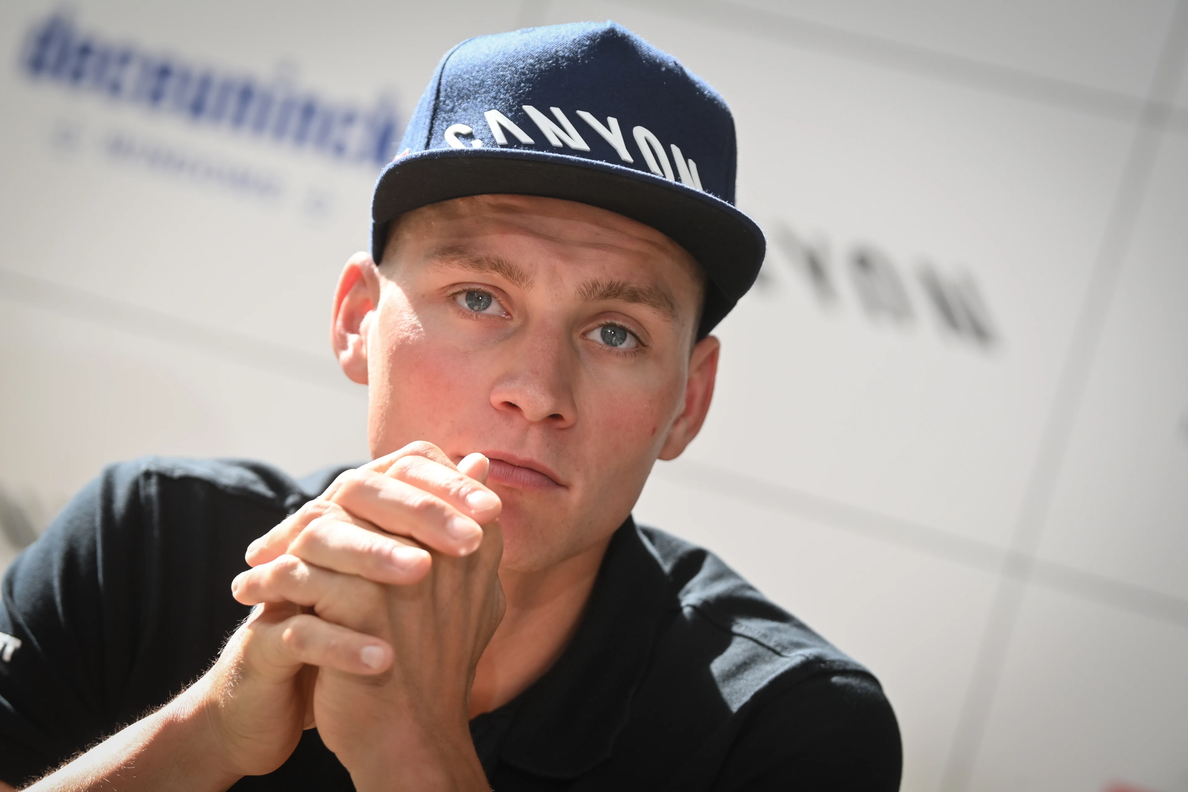 Vader van meisjes die Van der Poel uit zijn slaap hielden: 'Hij had alle recht om boos te zijn'