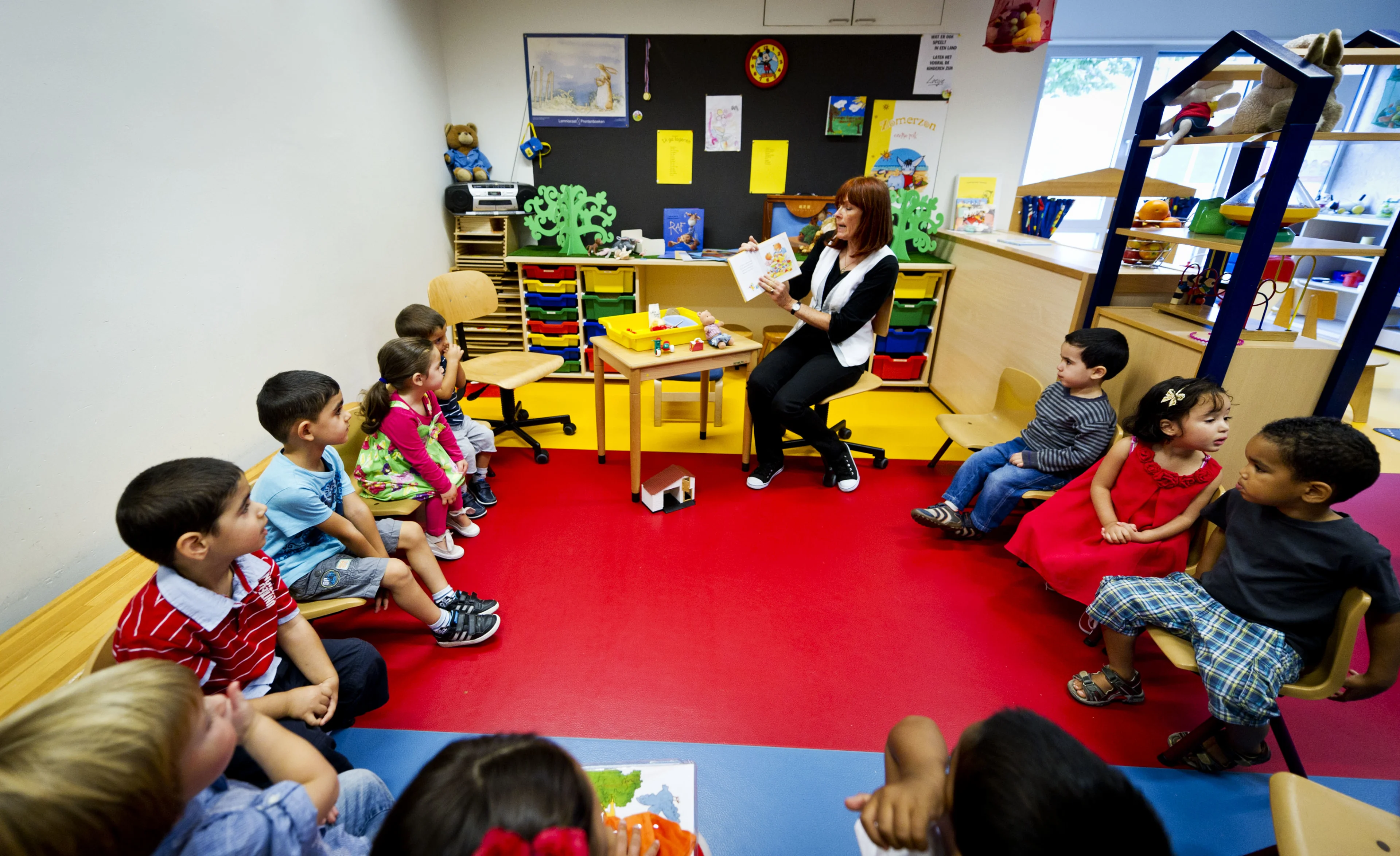 Juf Ellen gaat viral met boze corona-brief aan premier Rutte