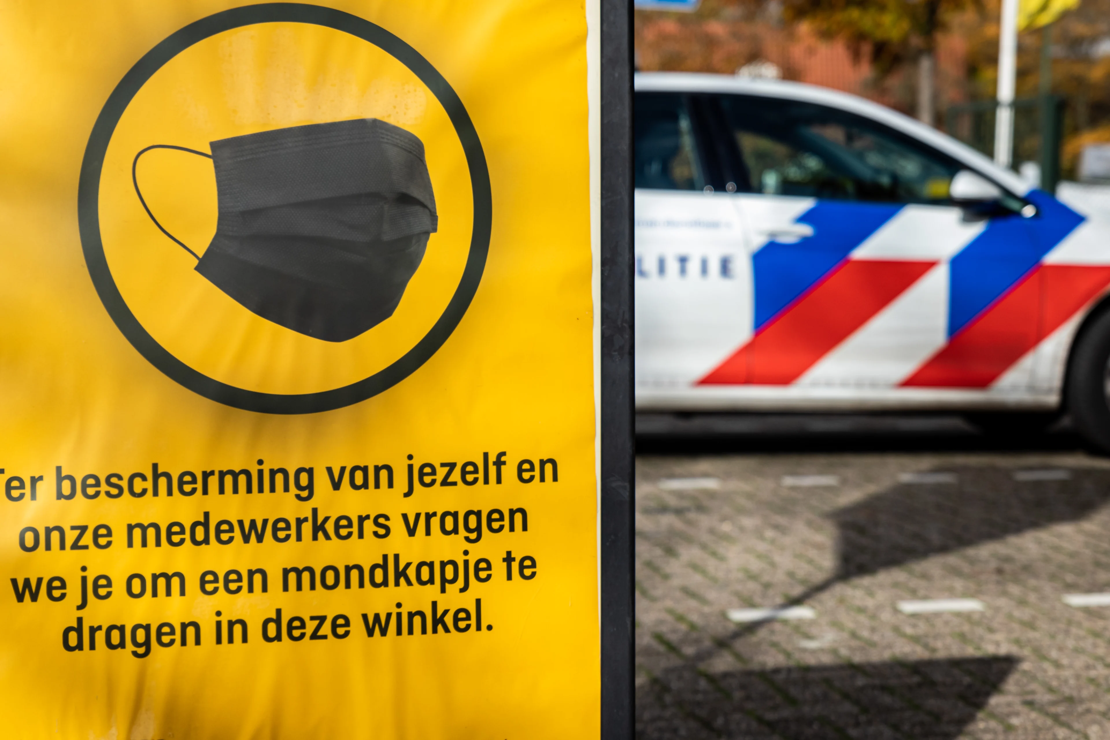 Politie deelt in week tijd 663 coronaboetes uit
