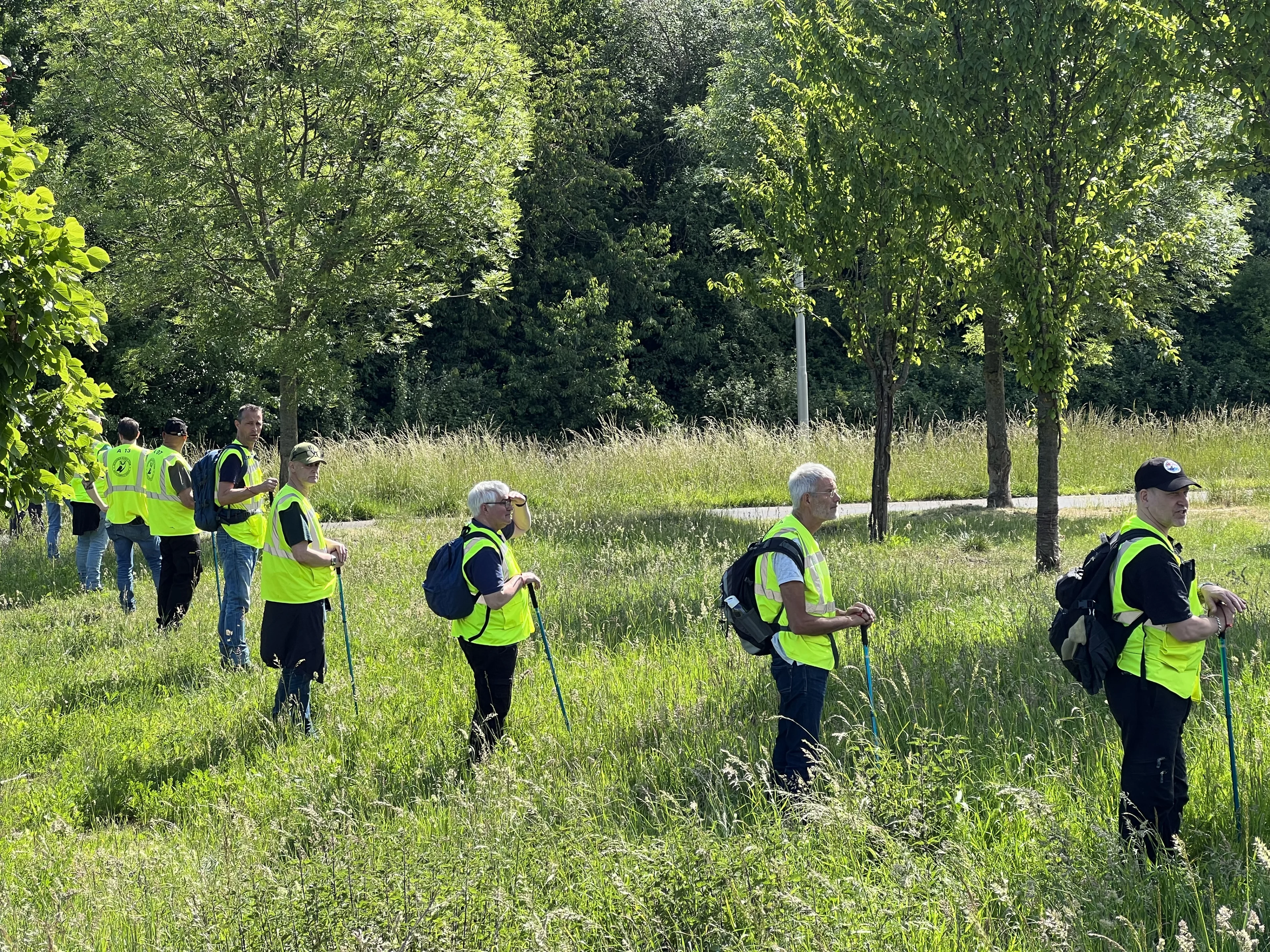 Veteranen Search Team kamt omgeving uit naar vermiste Gino (9): 'Fijn als er duidelijkheid komt'