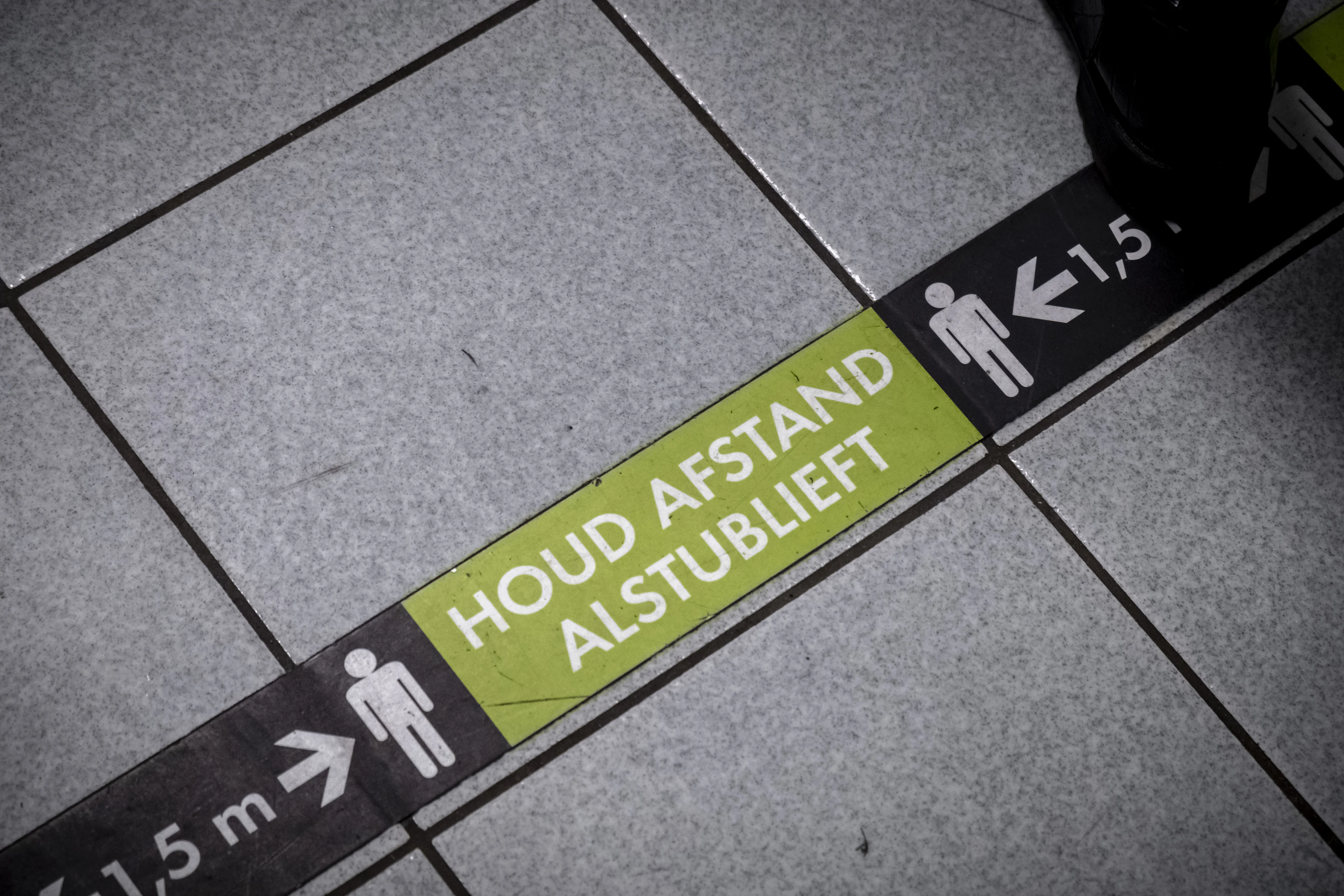 Kwetsbaren roepen met #GeenDorHout op tot solidariteit: 'Hou afstand!'