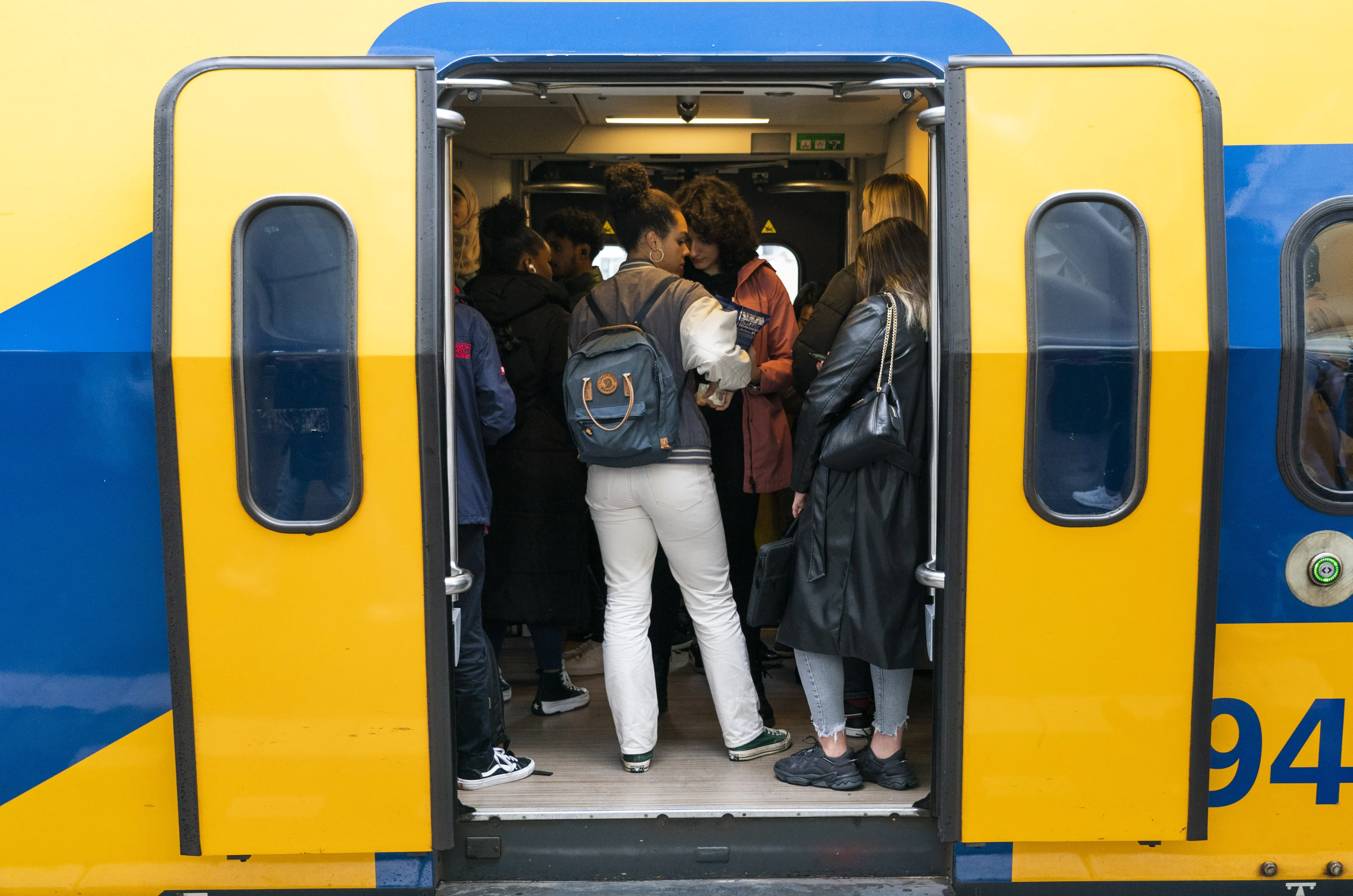 Klachtenregen door opnieuw bomvolle NS-treinen