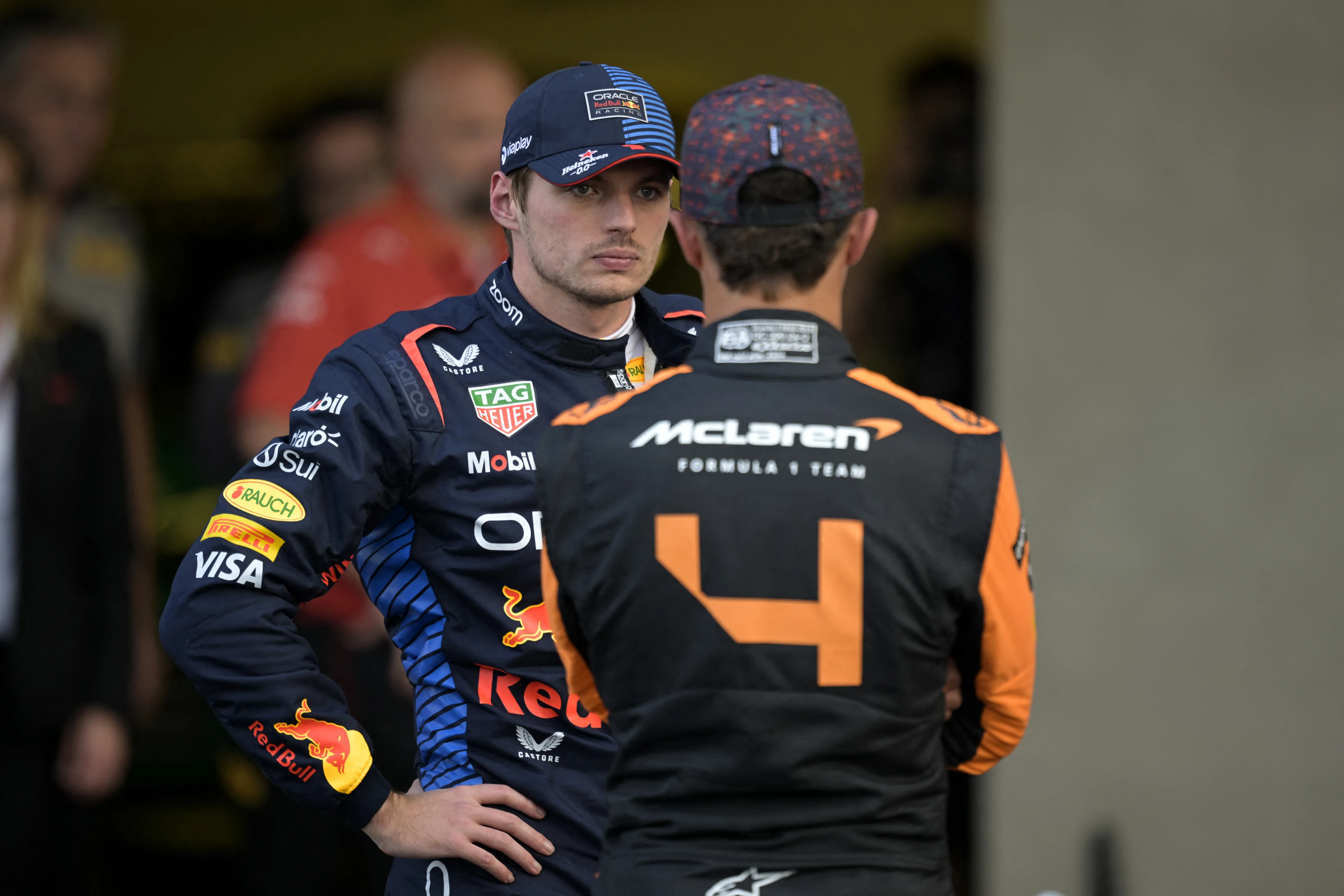 Verstappen loopt leeg bij interview: 'We hadden in bepaalde races totaal geen kans'