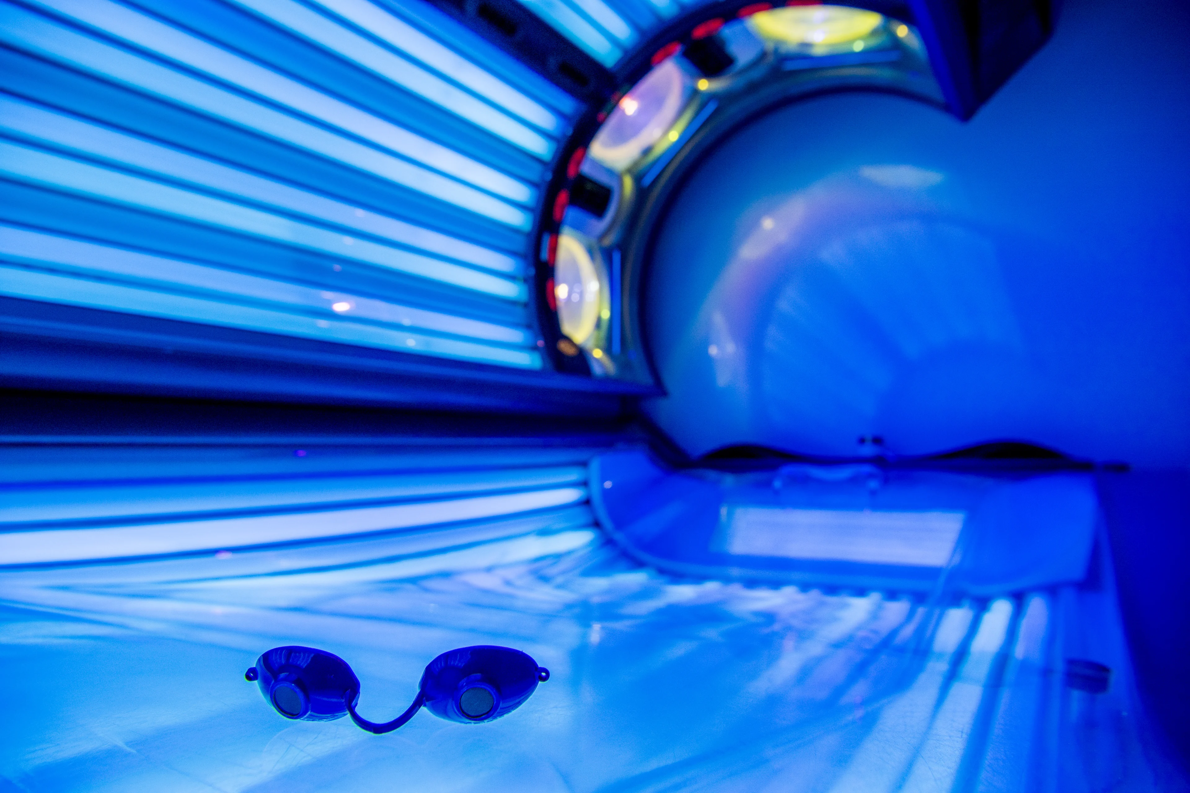 Fit For Free bant zonnebanken uit sportscholen na oproep van kankerpatiënten