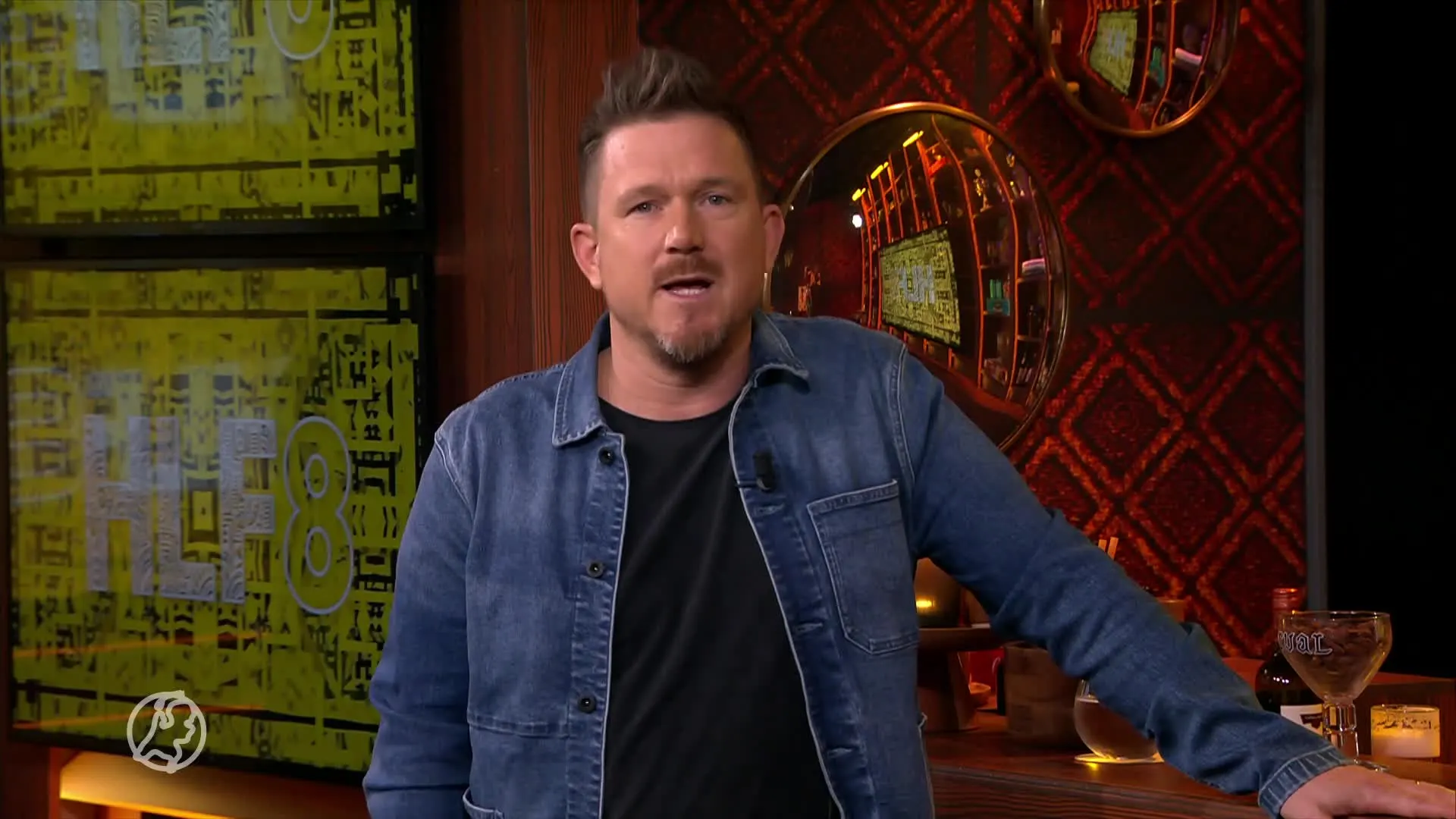 'Johnny de Mol zit nog thuis met hartkloppingen'