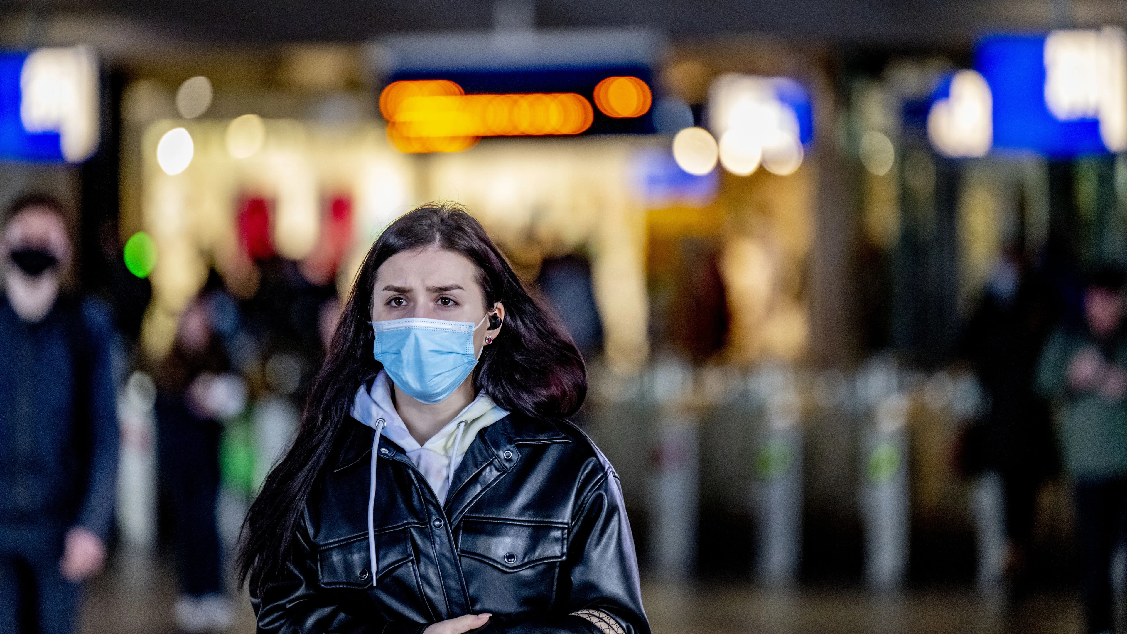 Kamer stelt parlementaire enquête naar corona uit