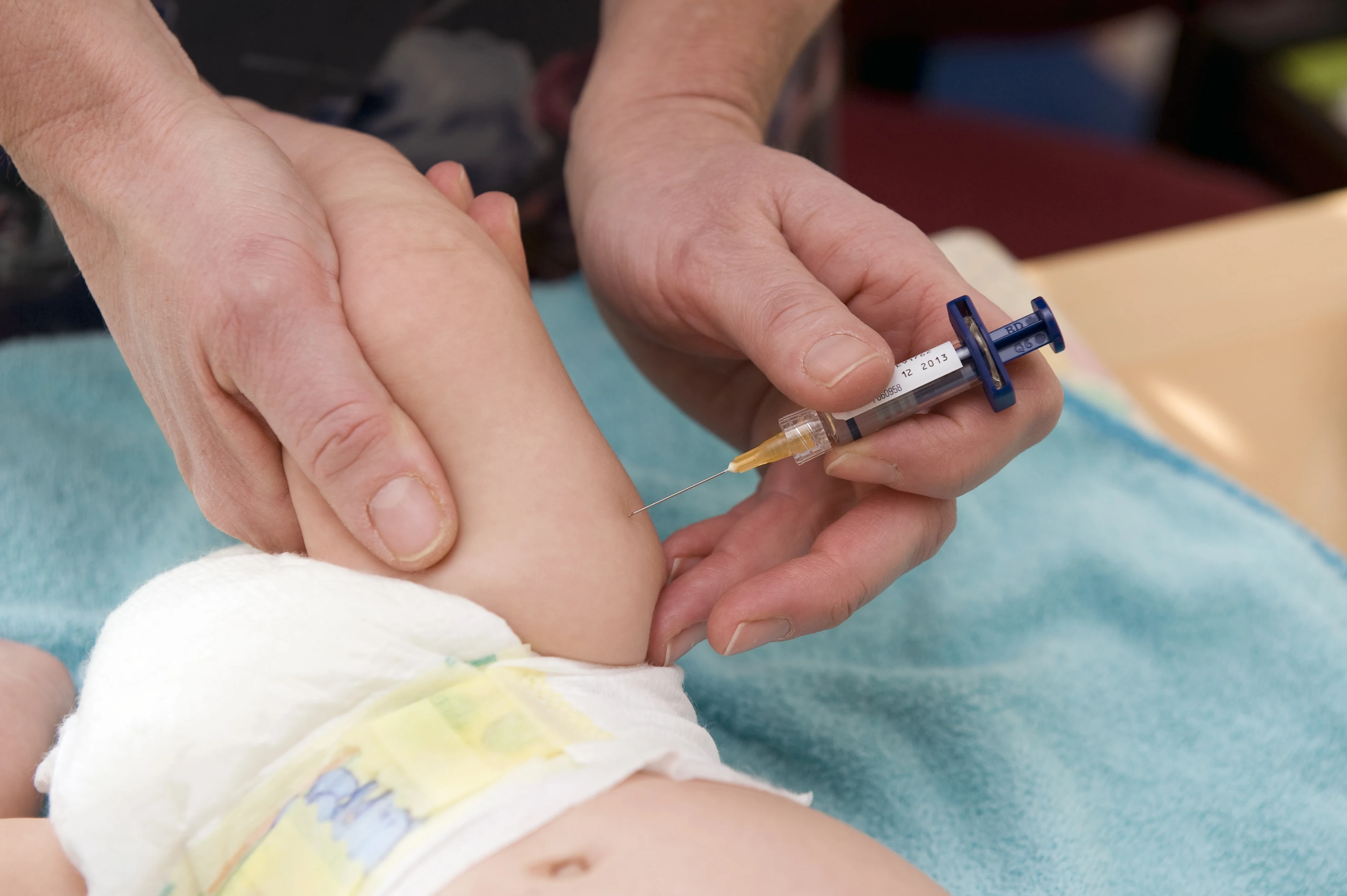 Eerste baby’s ingeënt tegen RS-virus, artsen hopen op minder ic-druk