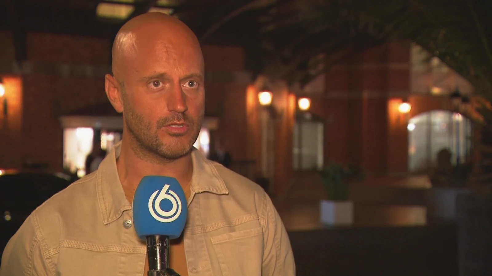 Vader in elkaar geslagen Frédérique (14) wil meer bewustzijn: 'Dit mag nooit meer gebeuren'