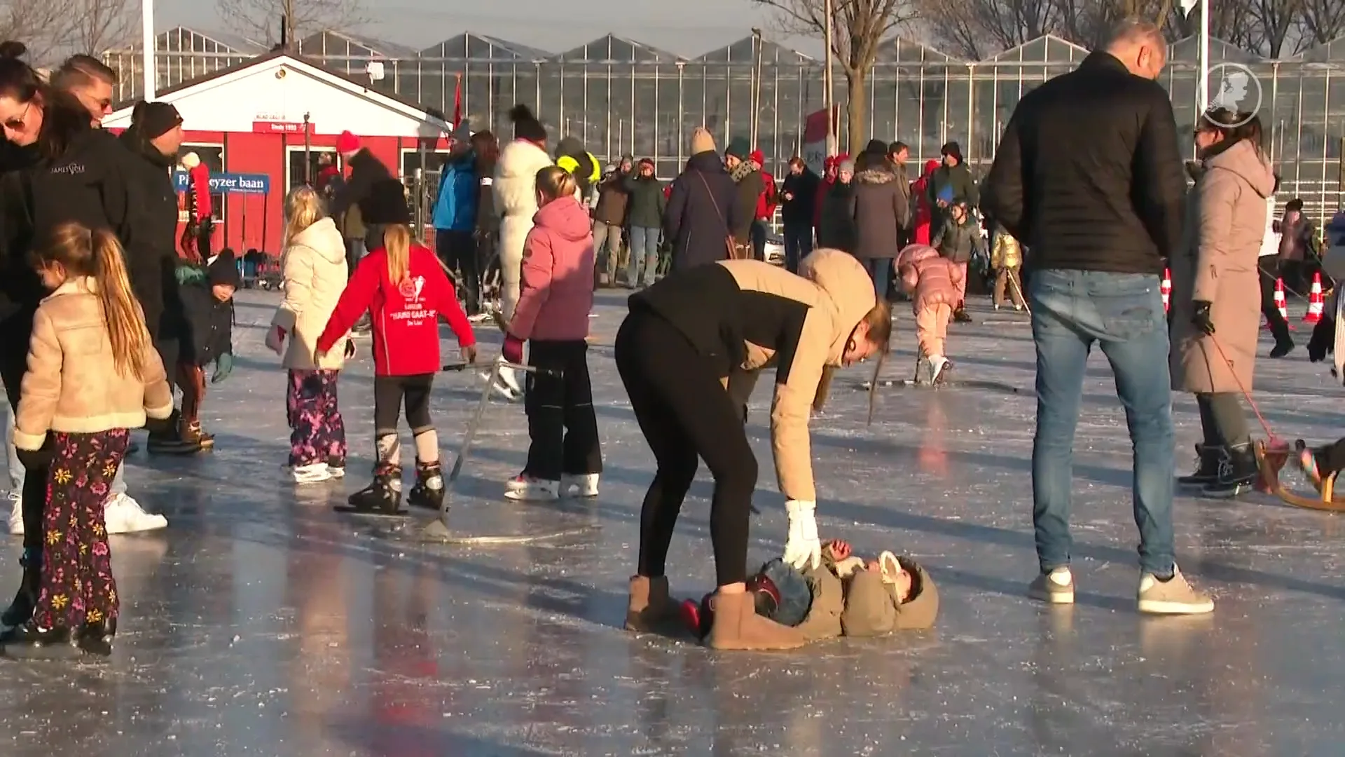 Schaatspret in De Lier: 'We hebben er lang naar uitgekeken'