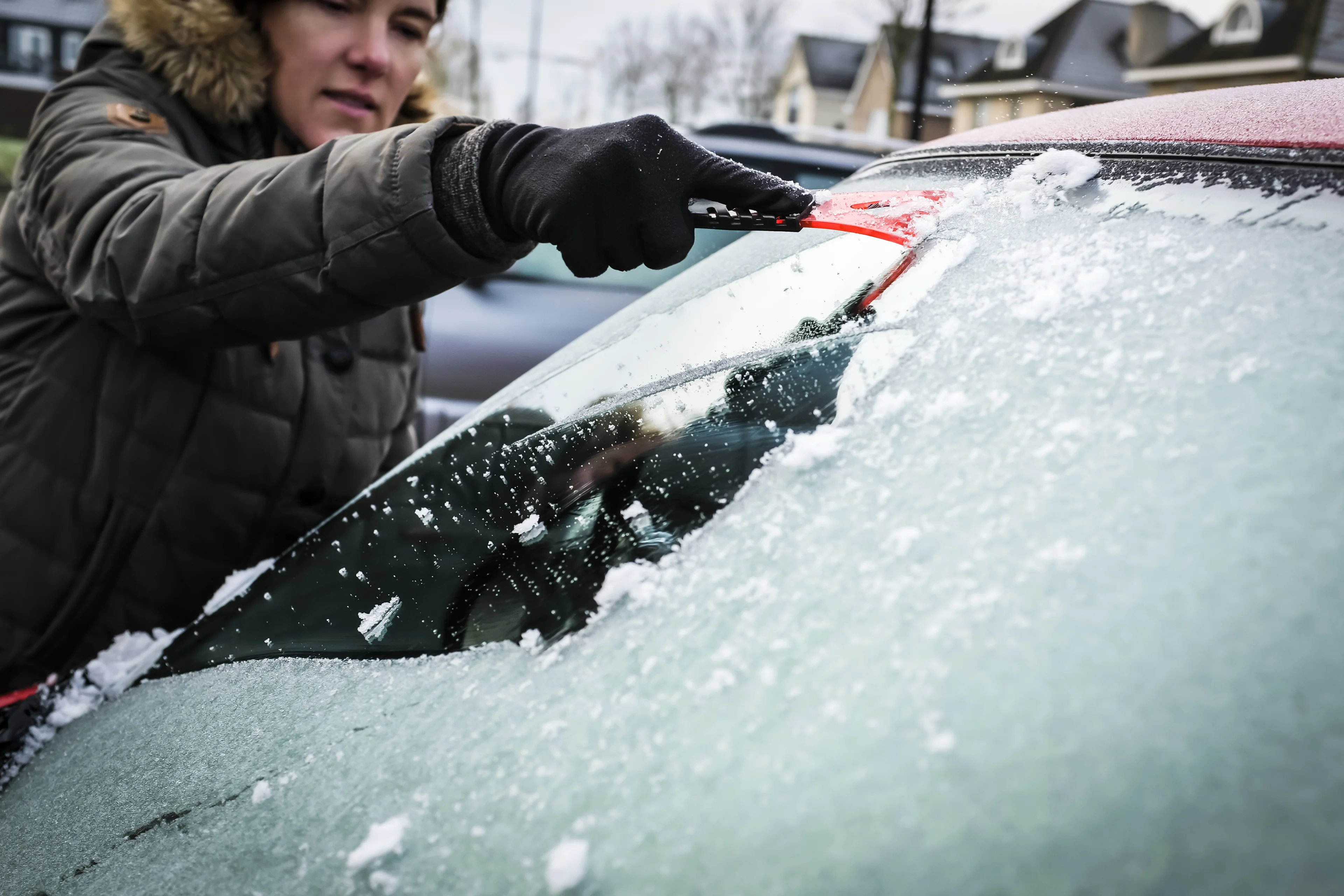Winter in de herfst: komende dagen moeten autoruiten weer gekrabd worden