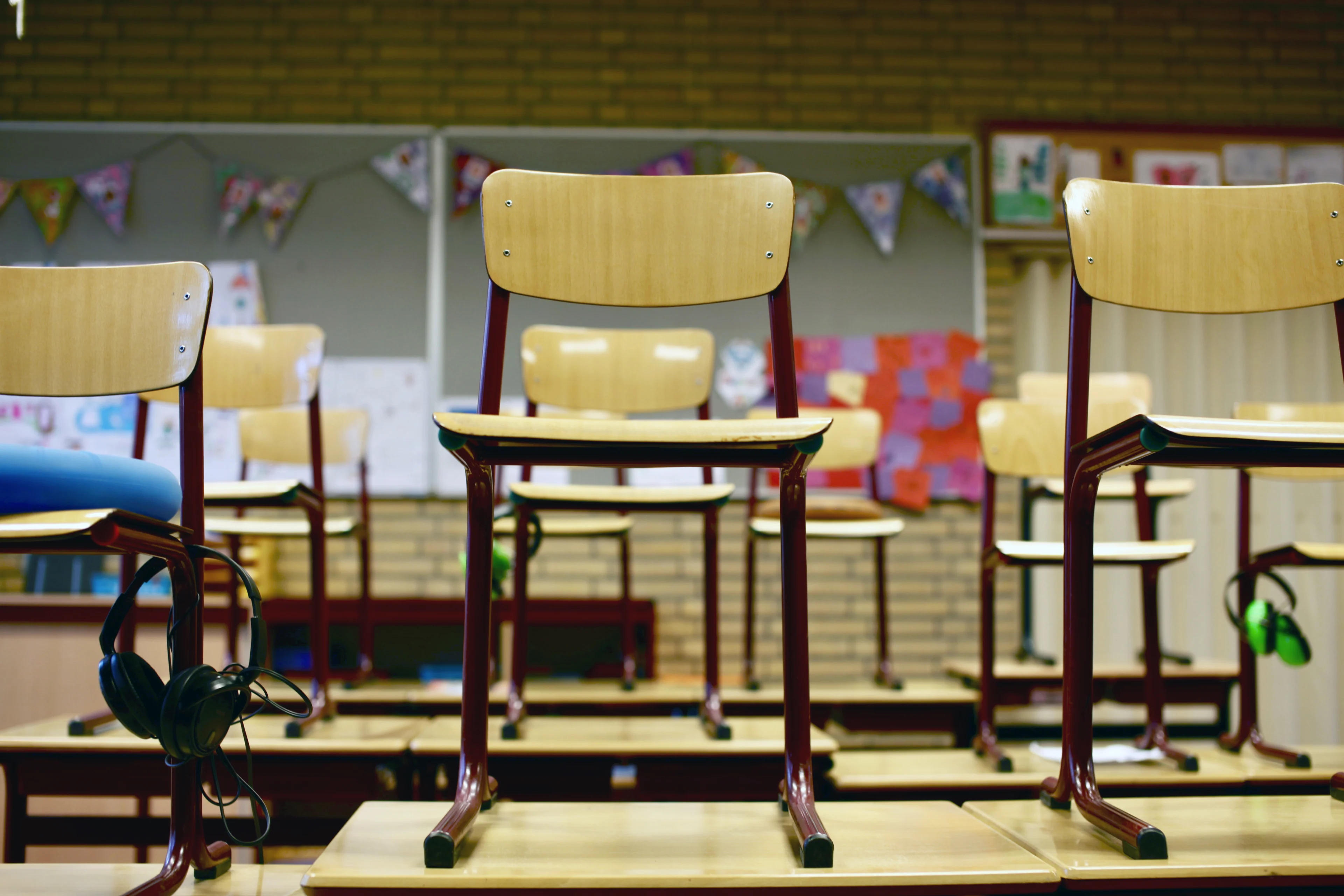 Drie basisscholen in Glanerbrug dicht door meester met corona