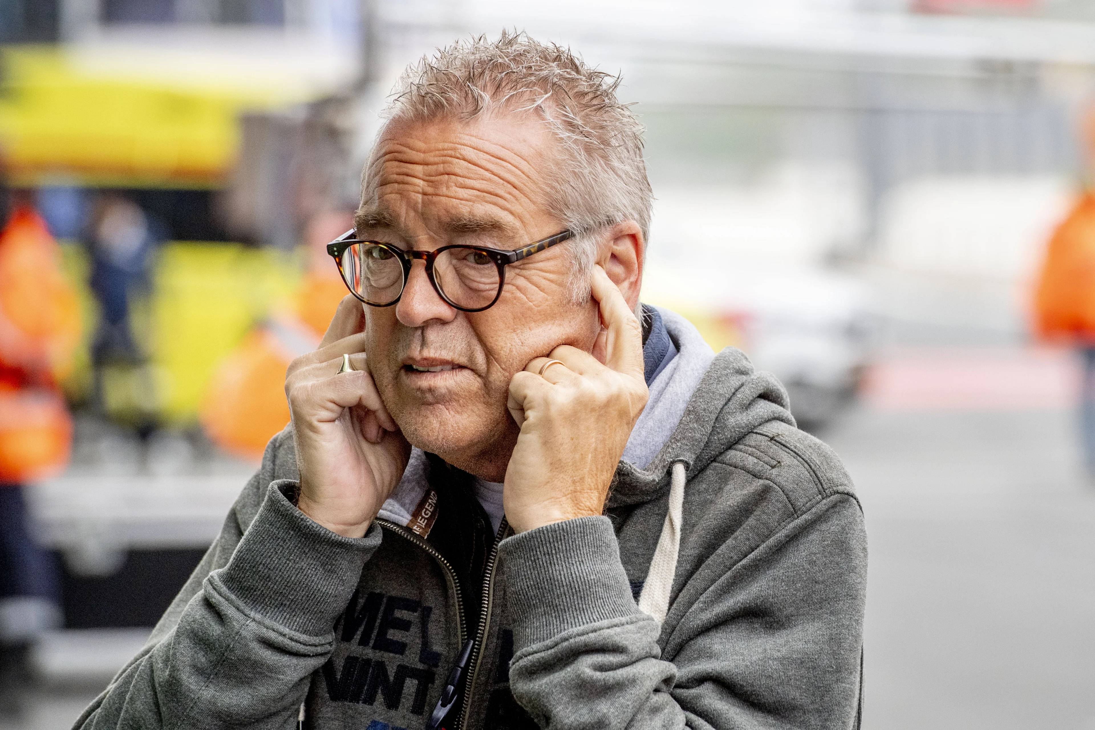 Formule 1 kijken met commentaar van Olav Mol in plaats van Viaplay: zo doe je dat