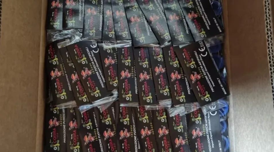 Duizenden kilo's illegaal vuurwerk gevonden, deel lag midden in woonwijk