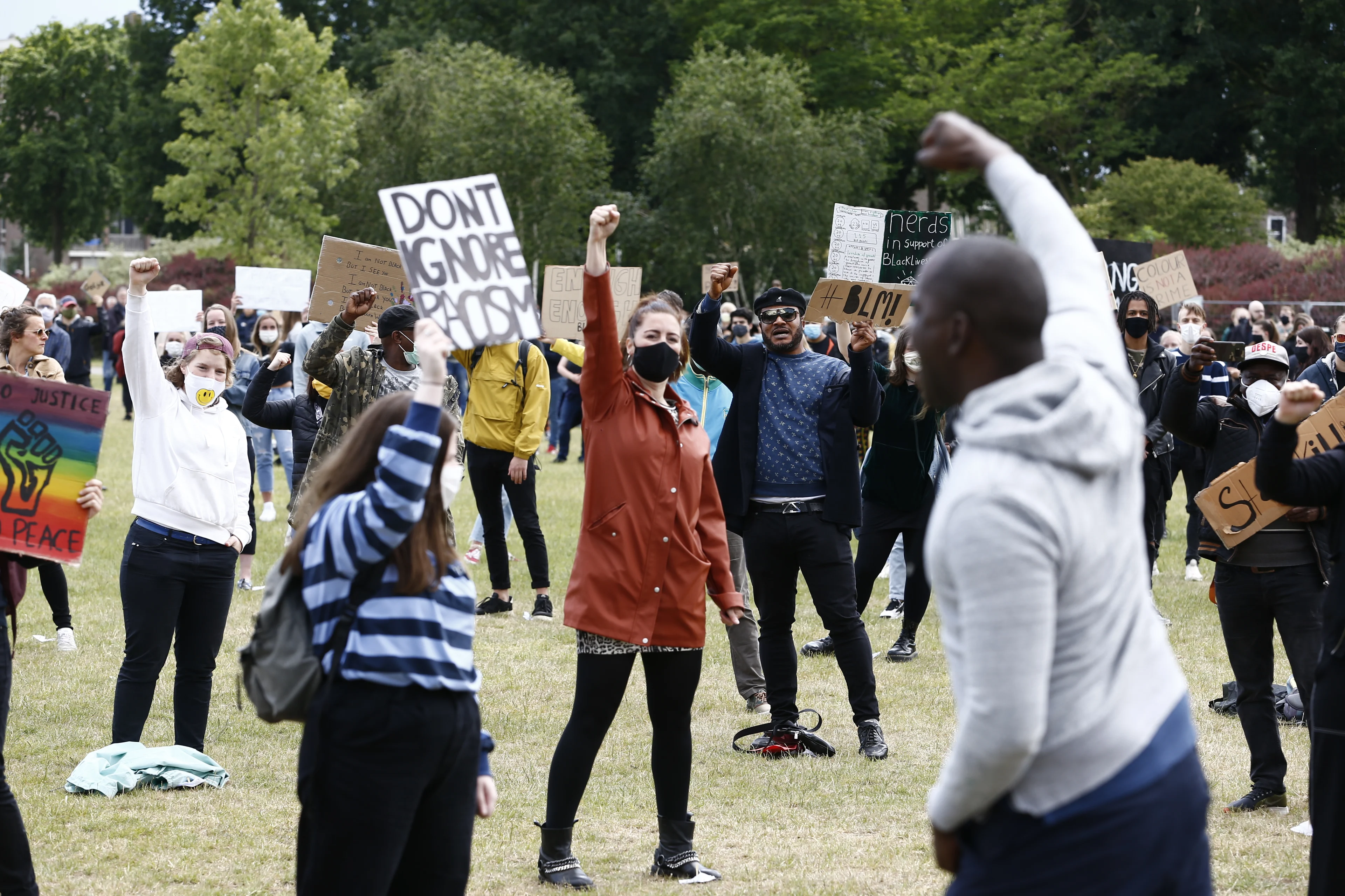 Antiracisme-betoging in Maastricht trekt 1400 mensen