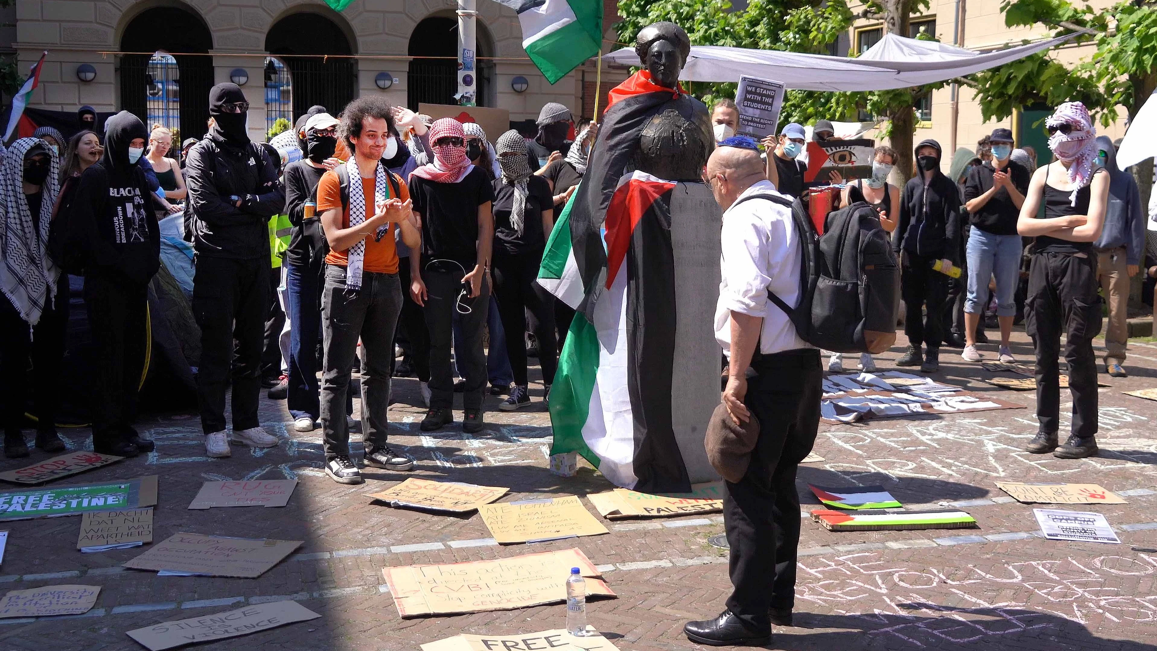 Pro-Palestijnse studentenprotesten in heel het land: UvA-pand bezet 