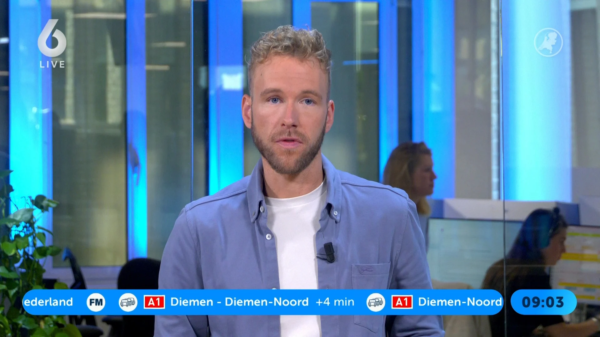 Honderden medewerkers KLM leggen werk neer op Schiphol