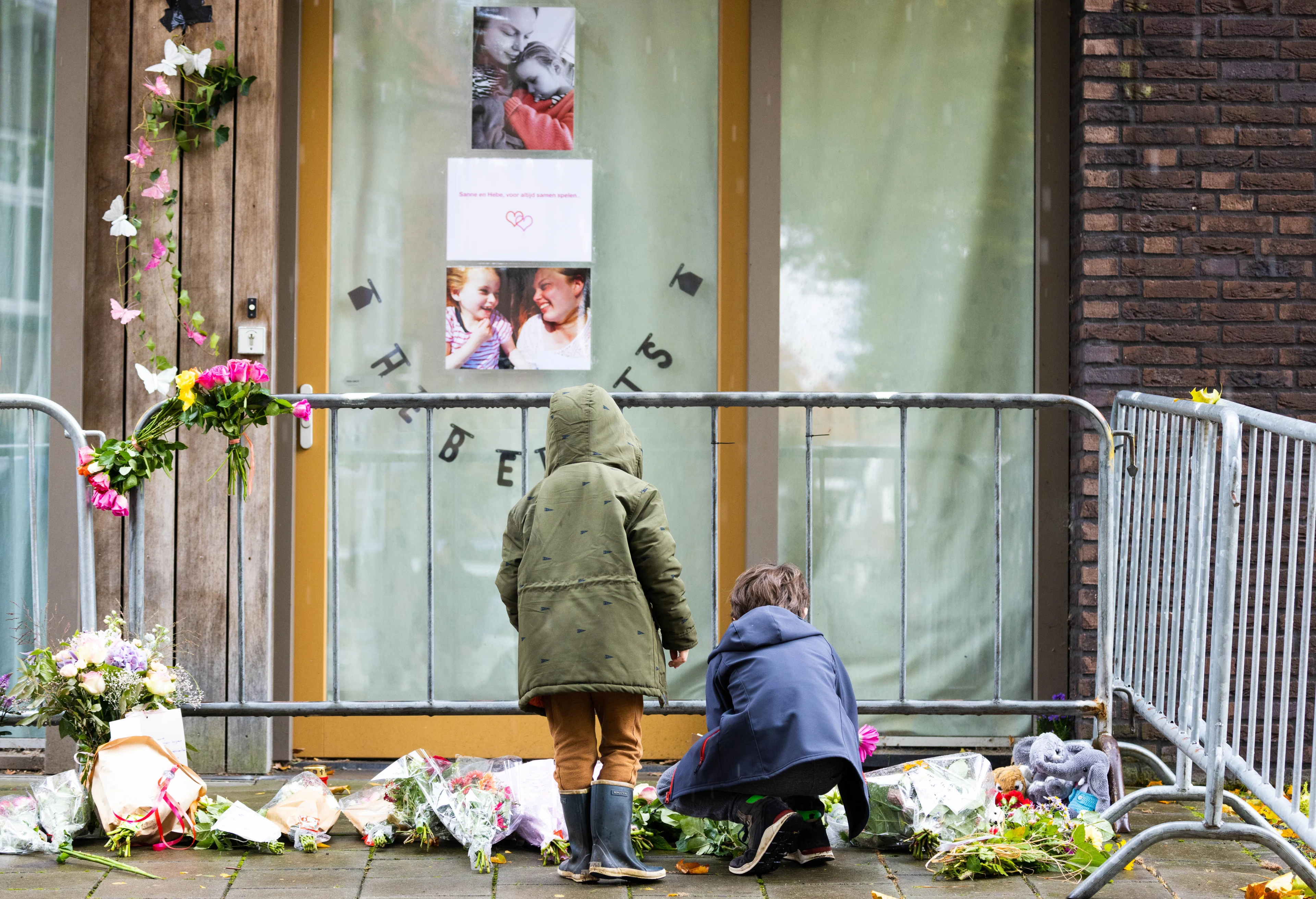 Bloemenzee groeit bij Hebehuis in Vught: 'Overlijden van Hebe en Sanne komt heel hard binnen'