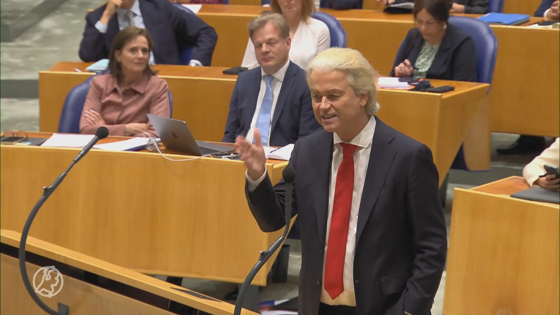 Wilders en Timmermans hard tegen hard: "Hoe haal je het in je hoofd?!"