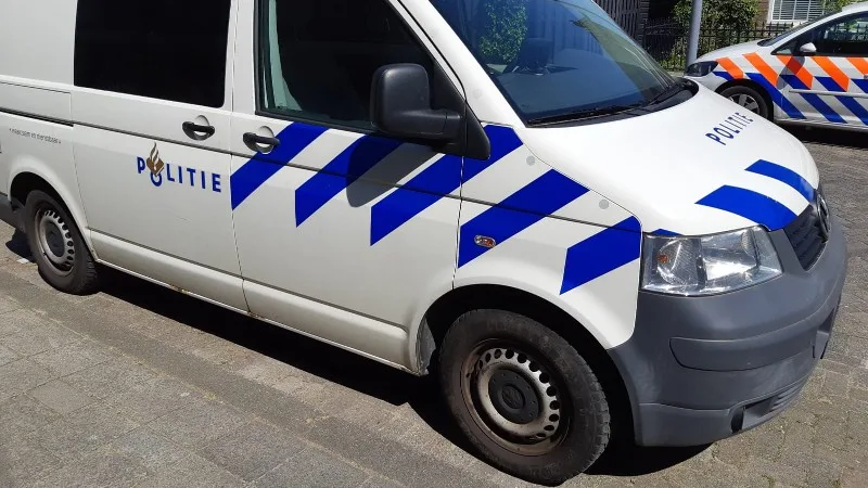 Grootschalig onderzoek naar overleden vrouw in woning in Rotterdam