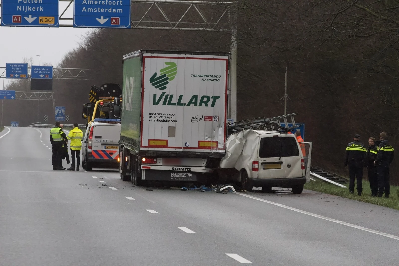 Slachtoffer dodelijk ongeluk A30 bij Barneveld is man (49) uit Nijkerk