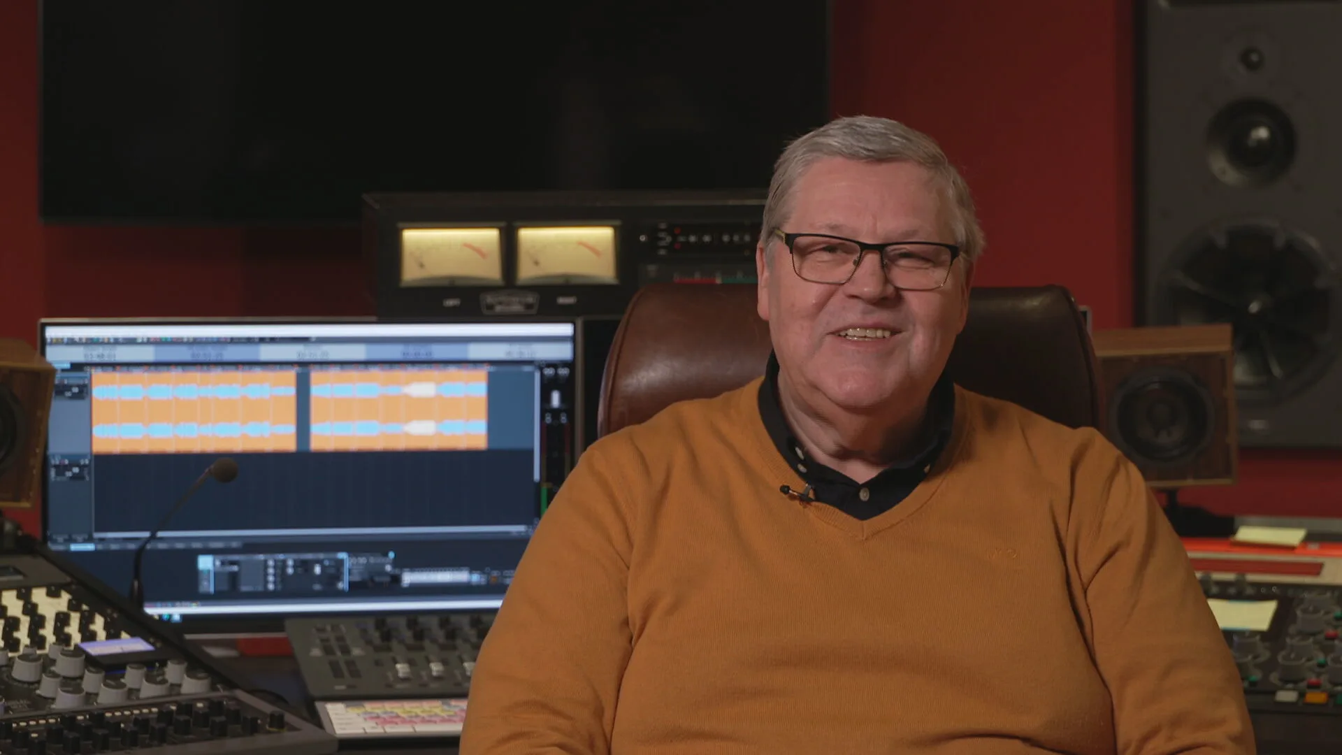 Na vijf decennia gaat 'master vinyl snijden' Rinus Hooning met pensioen