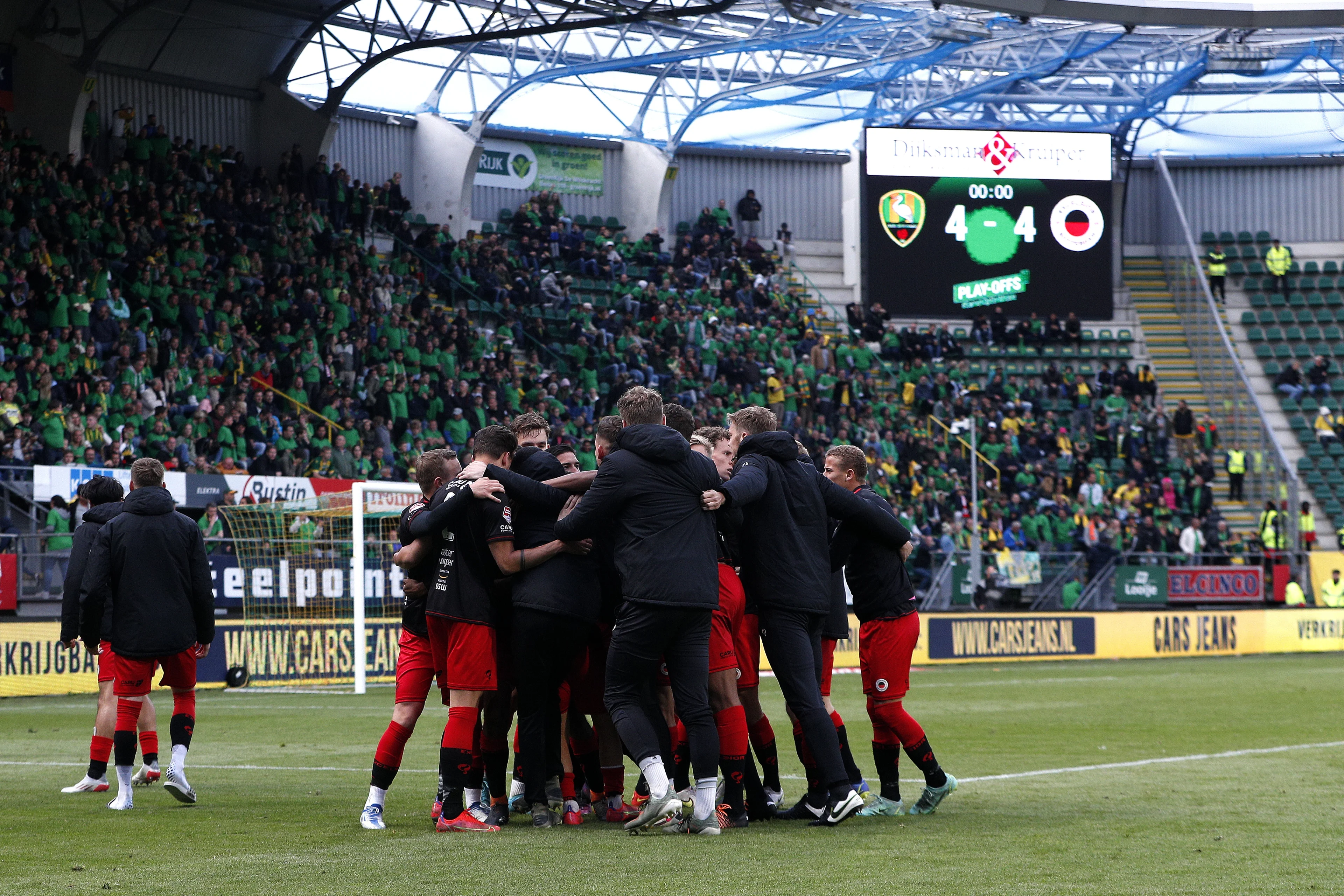 Excelsior promoveert na bloedstollende thriller tegen ADO Den Haag
