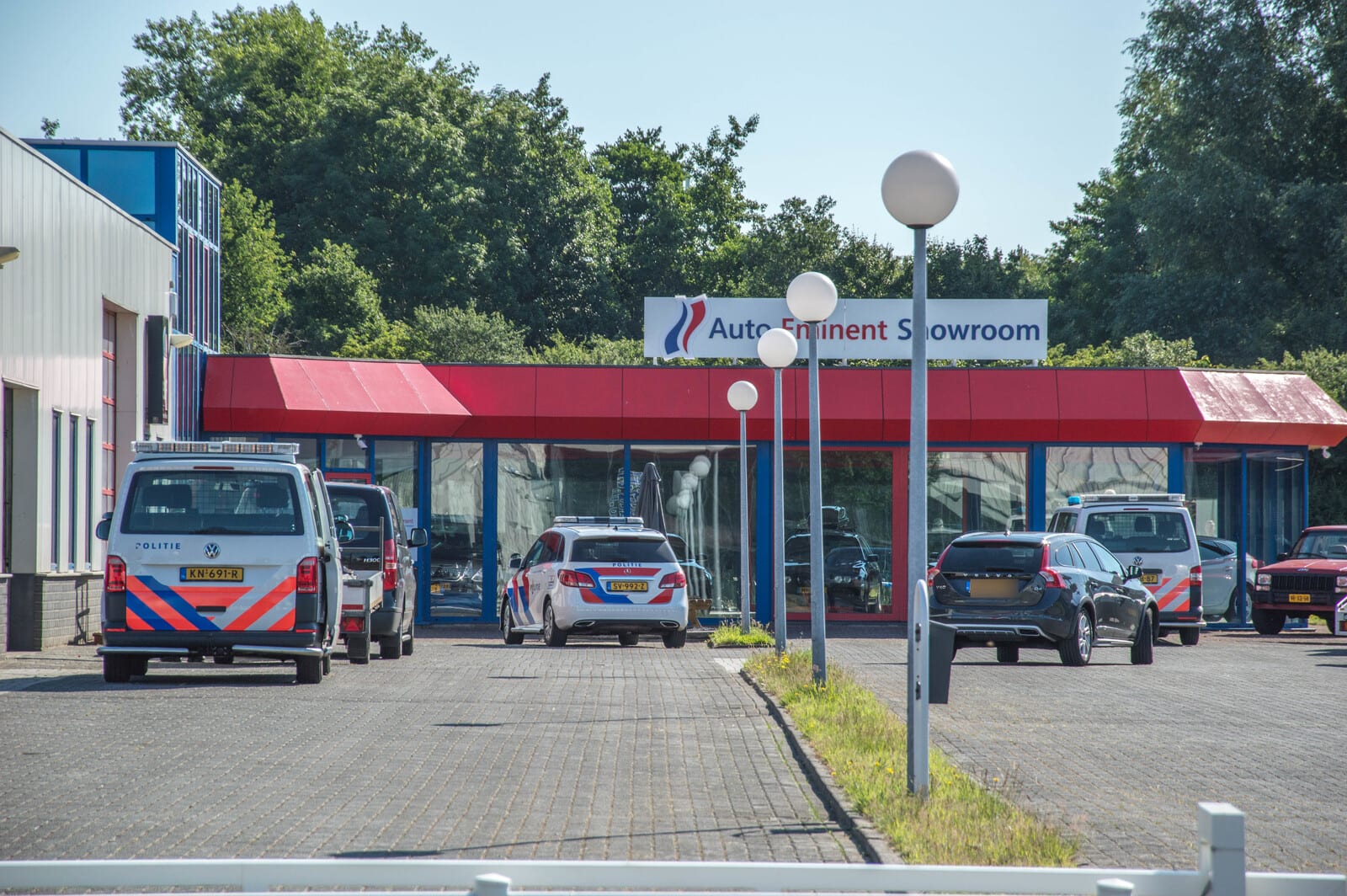 Vier aanhoudingen bij groot politieonderzoek in Zuid-Holland