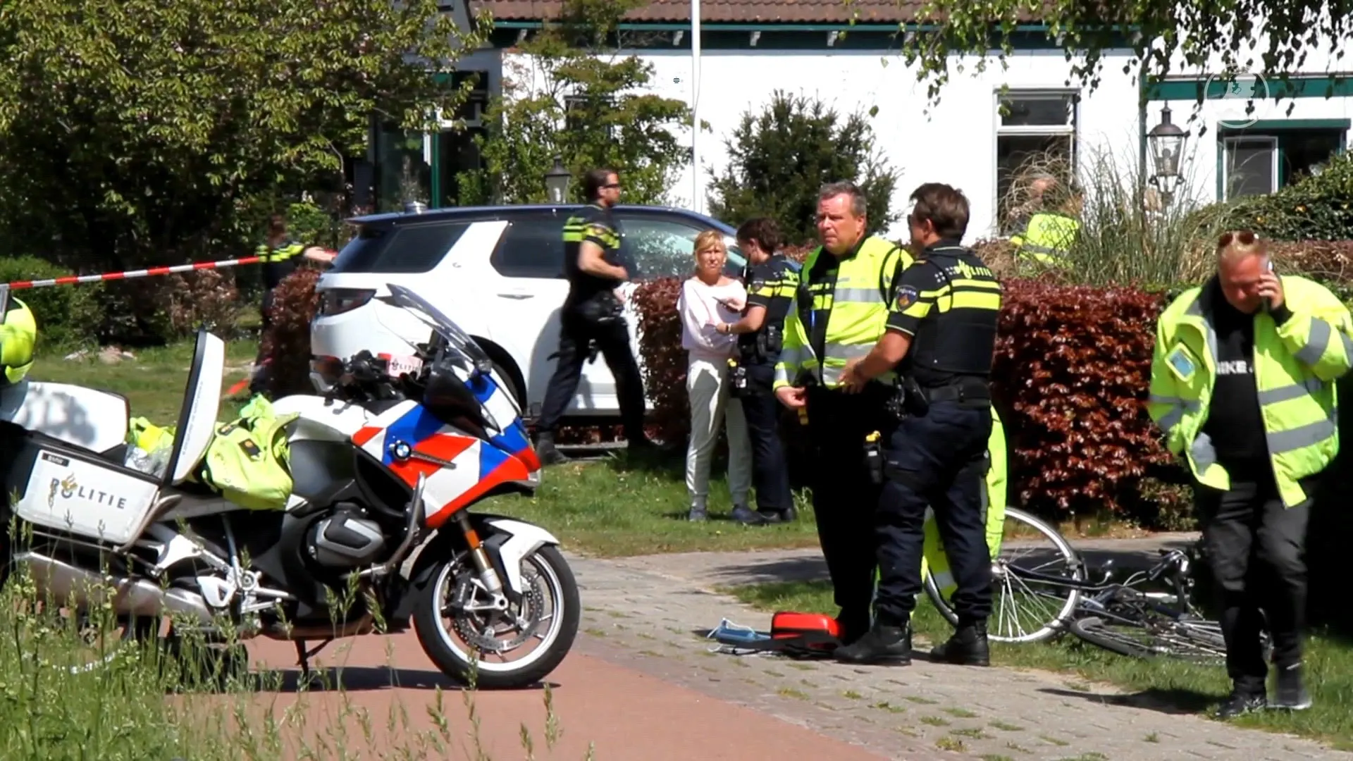 Tragisch ongeluk in Limmen: fietser overleden na botsing met auto