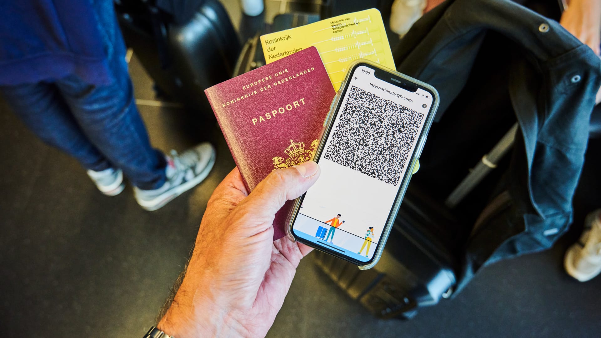 Europese Commissie wil coronareispas verlengen tot 1 juli 2023