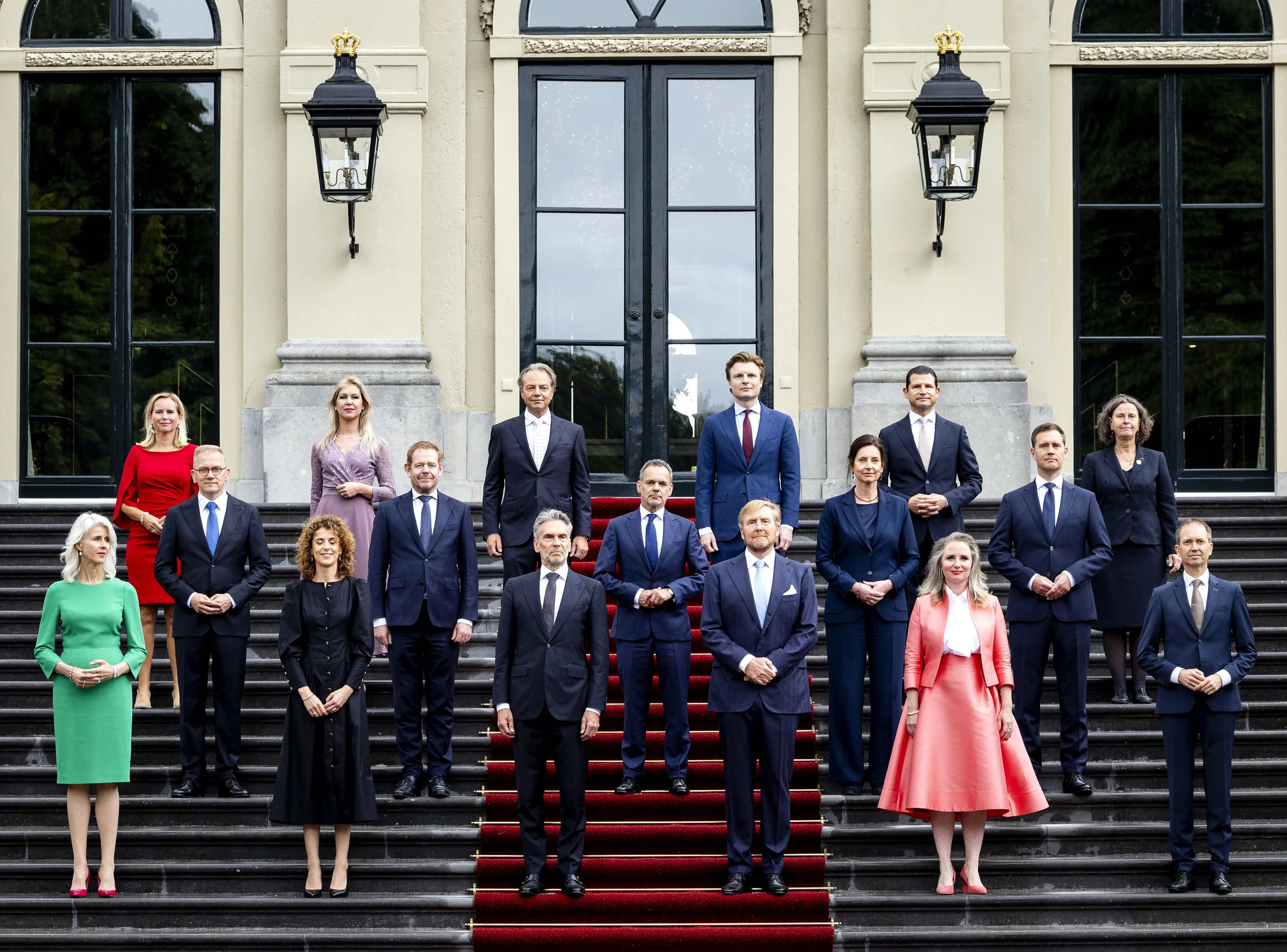 Kabinet-Schoof beëdigd door koning