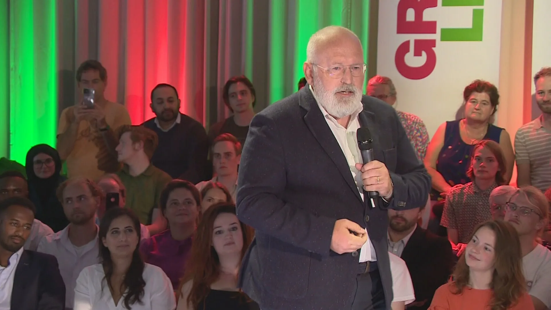 Timmermans wenst 'nette' campagne: 'Laat stereotypen weg'