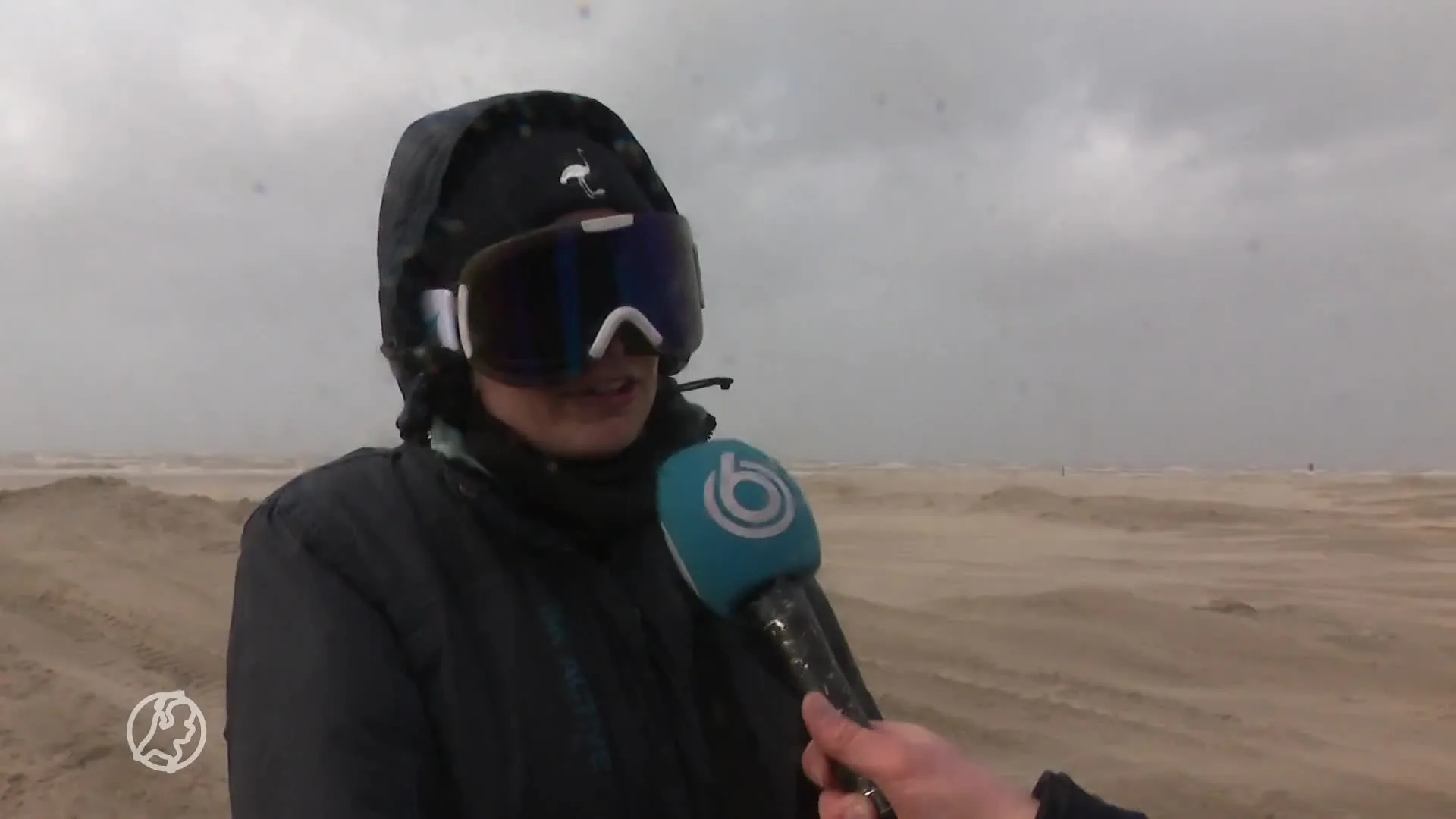 Stormchaser Jolien waait bijna uit verschoning door Eunice: 'Dit is een kick!'