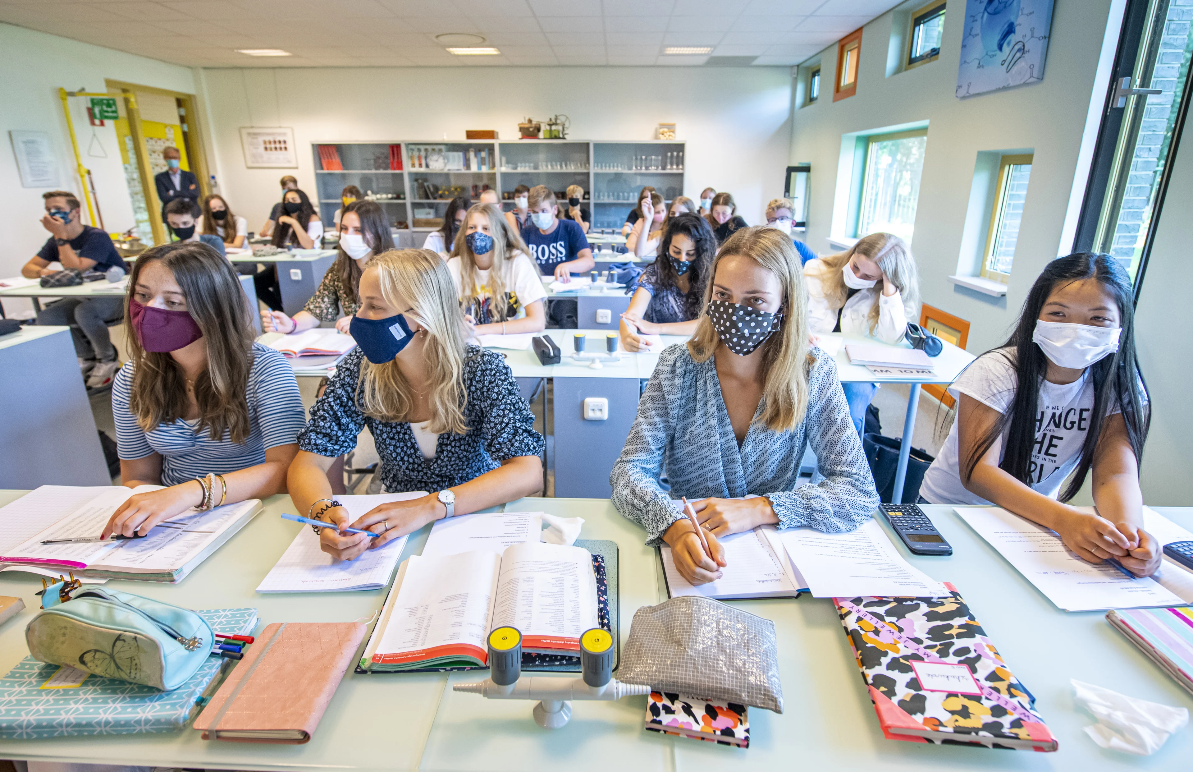'Dringend advies voor mondkapjes op middelbare scholen'